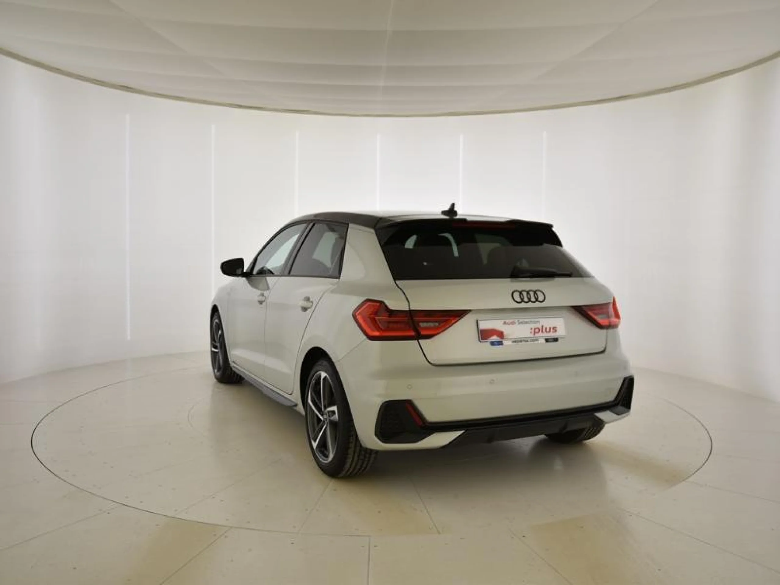 AUDI A1 SPORTBACK ADRENALIN 30 TFSI 81KW (110CV) - Foto 2