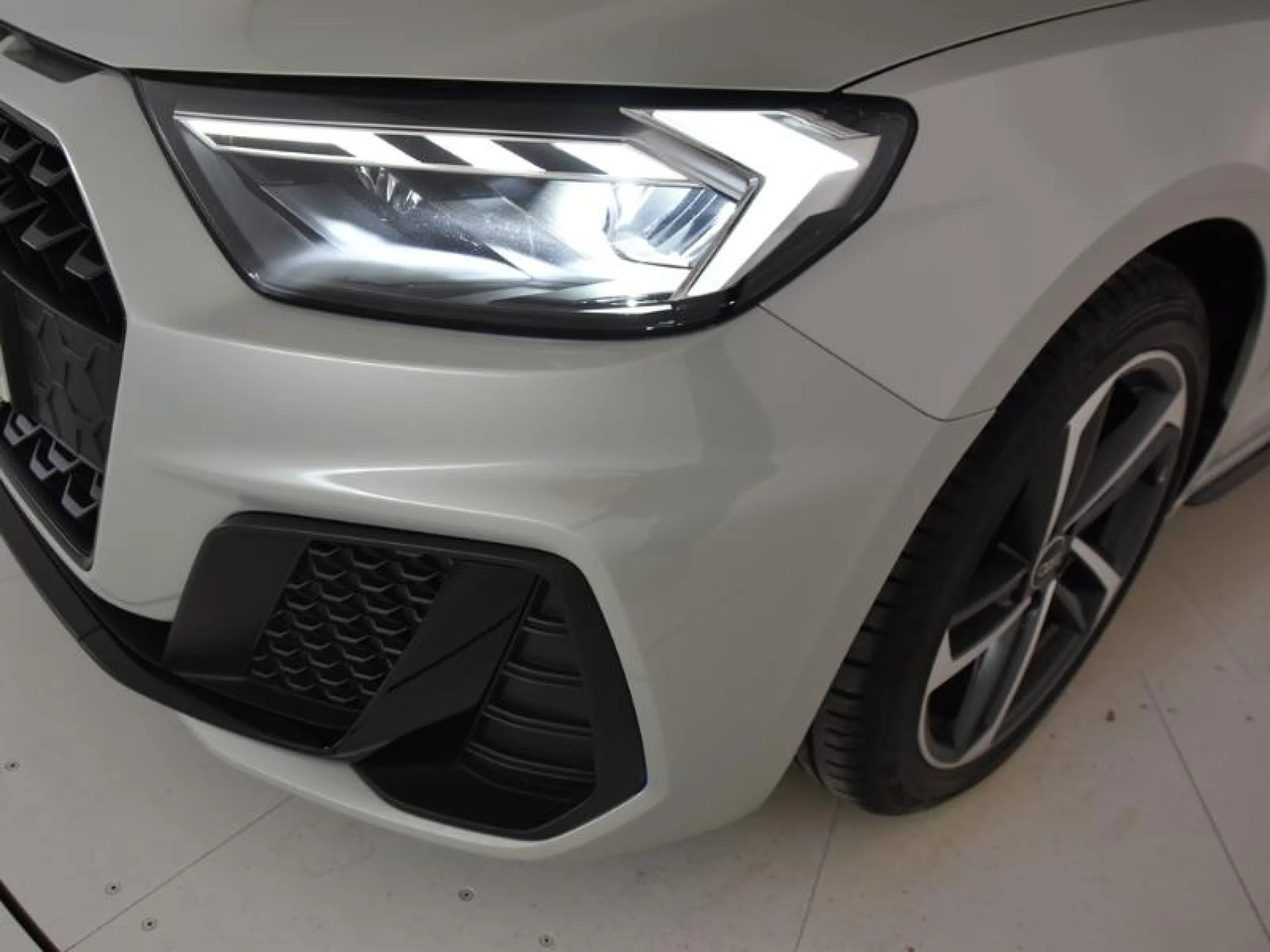 AUDI A1 SPORTBACK ADRENALIN 30 TFSI 81KW (110CV) - Foto 19