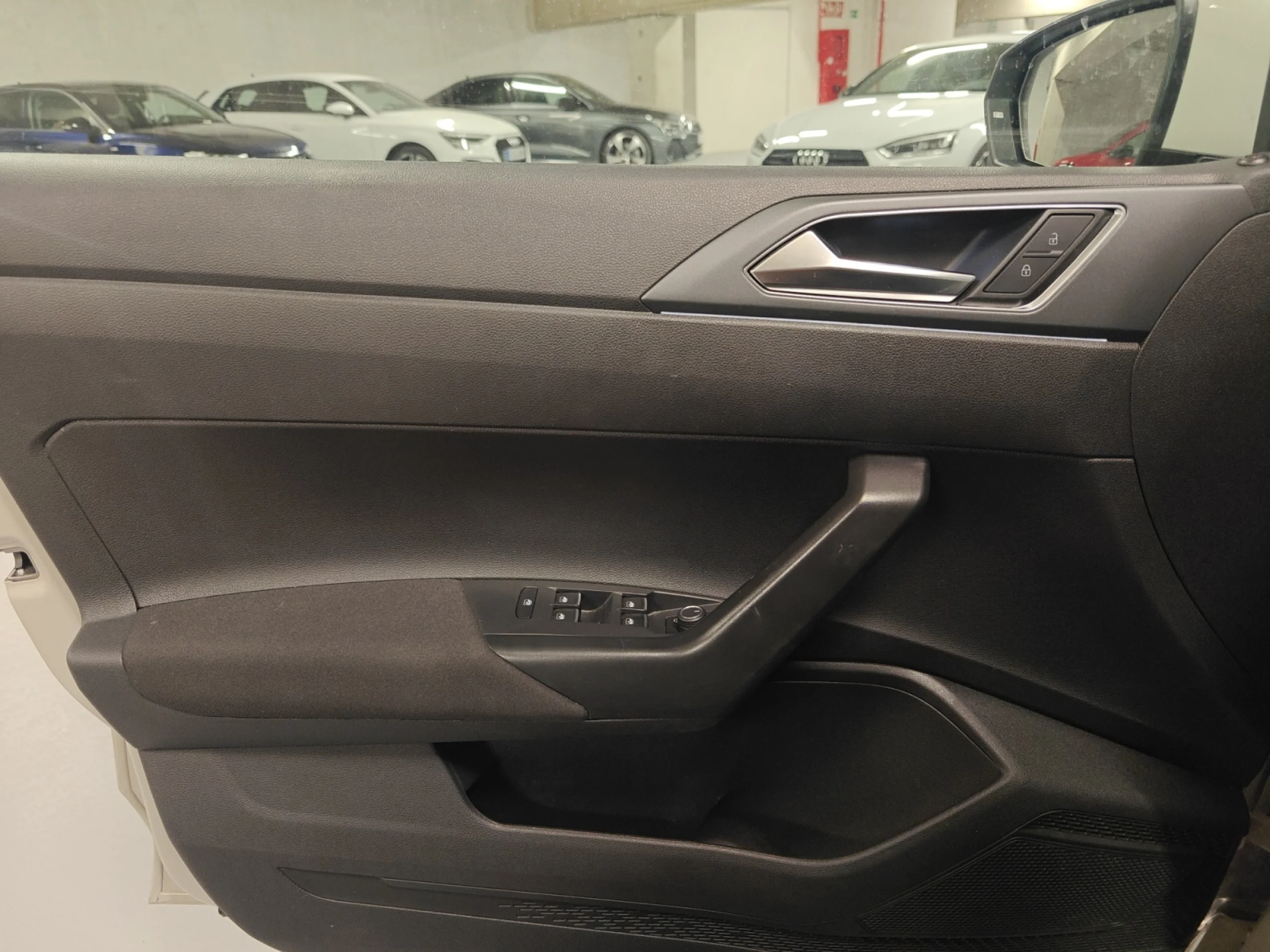 VOLKSWAGEN POLO R LINE 1.0 TSI 70KW (95CV) - Foto 13