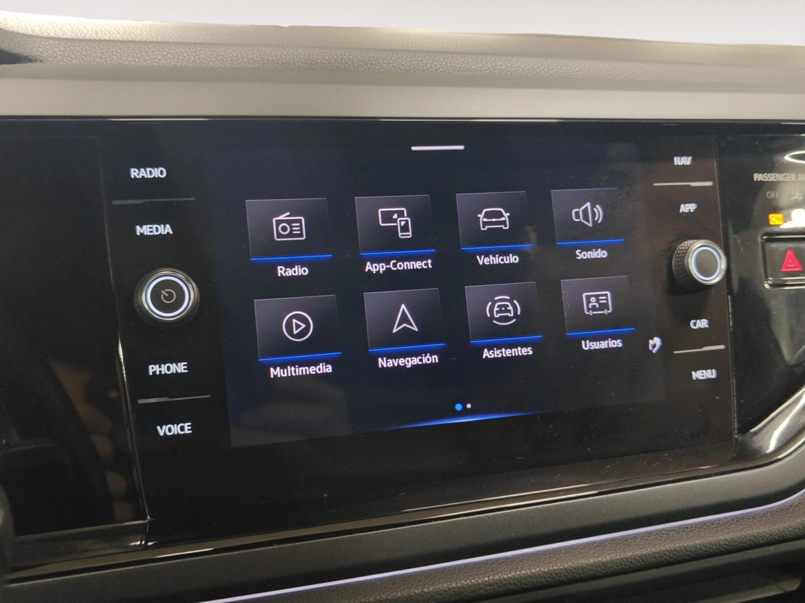 VOLKSWAGEN POLO R LINE 1.0 TSI 70KW (95CV) - Foto 14