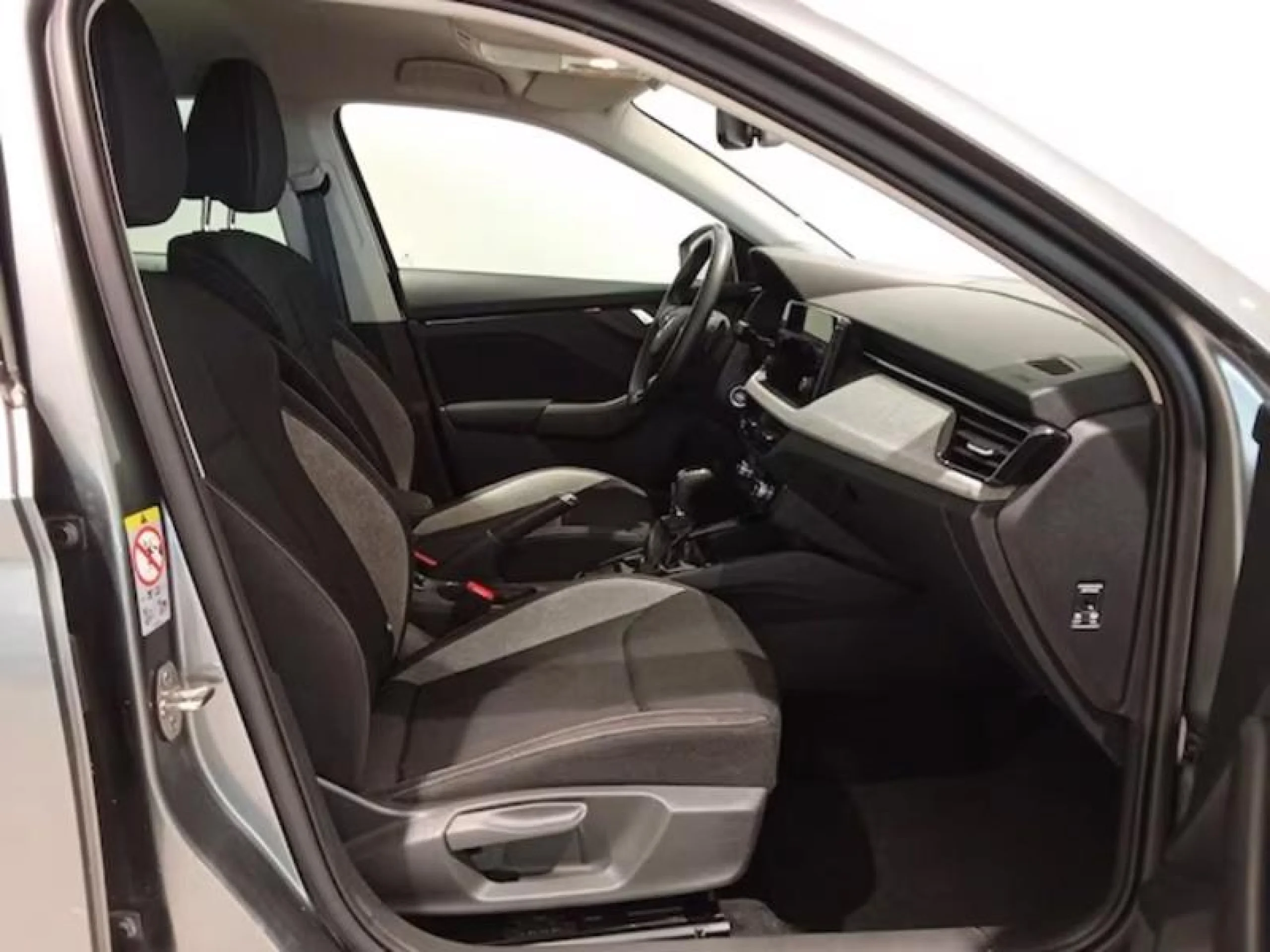 SKODA SCALA 1.0 TSI 85KW (115 CV) DSG SELECTION - Foto 5