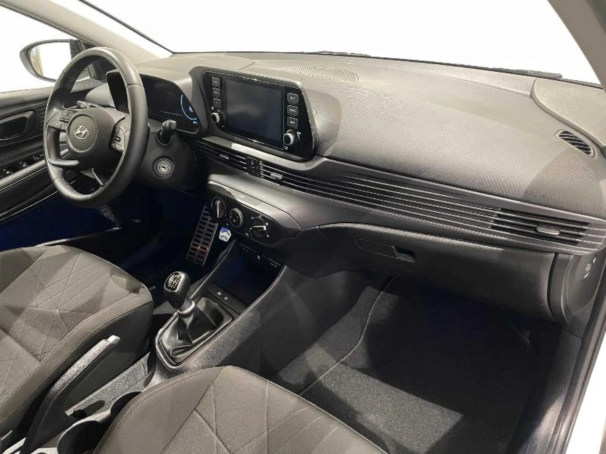 HYUNDAI BAYON 1.0 TGDI 74KW (100CV) 48V KLASS - Foto 7