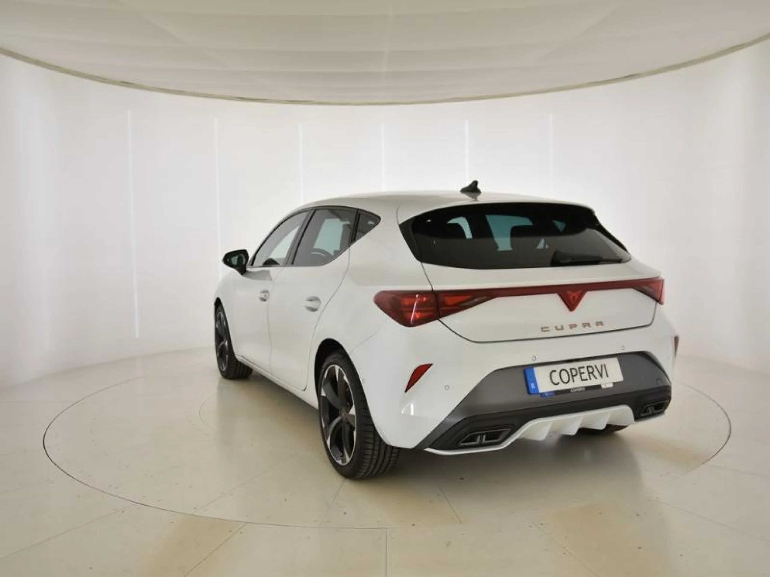 CUPRA LEON 1.5 ETSI 110KW (150CV) DSG - Foto 8