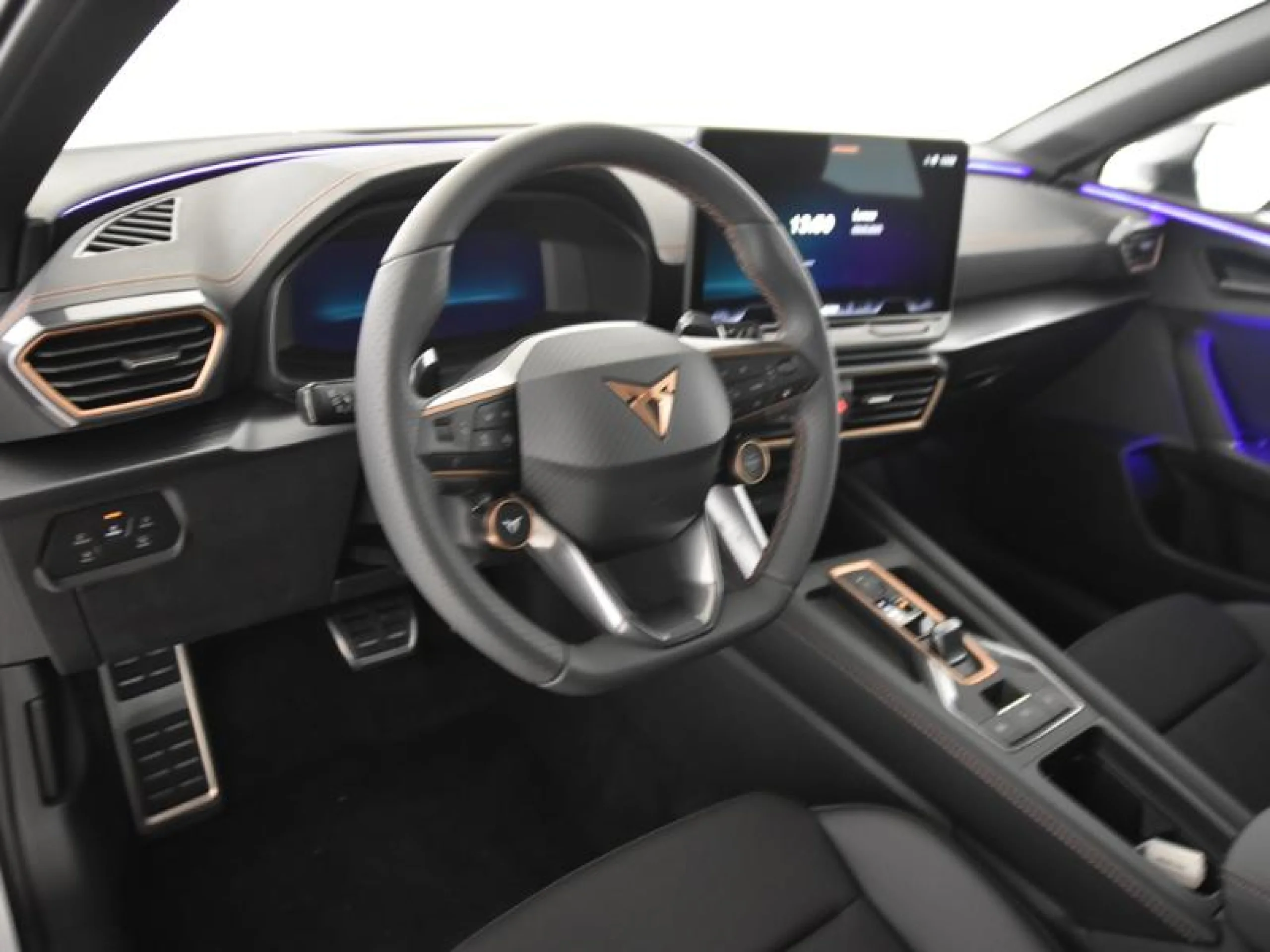 CUPRA LEON 1.5 ETSI 110KW (150CV) DSG - Foto 12