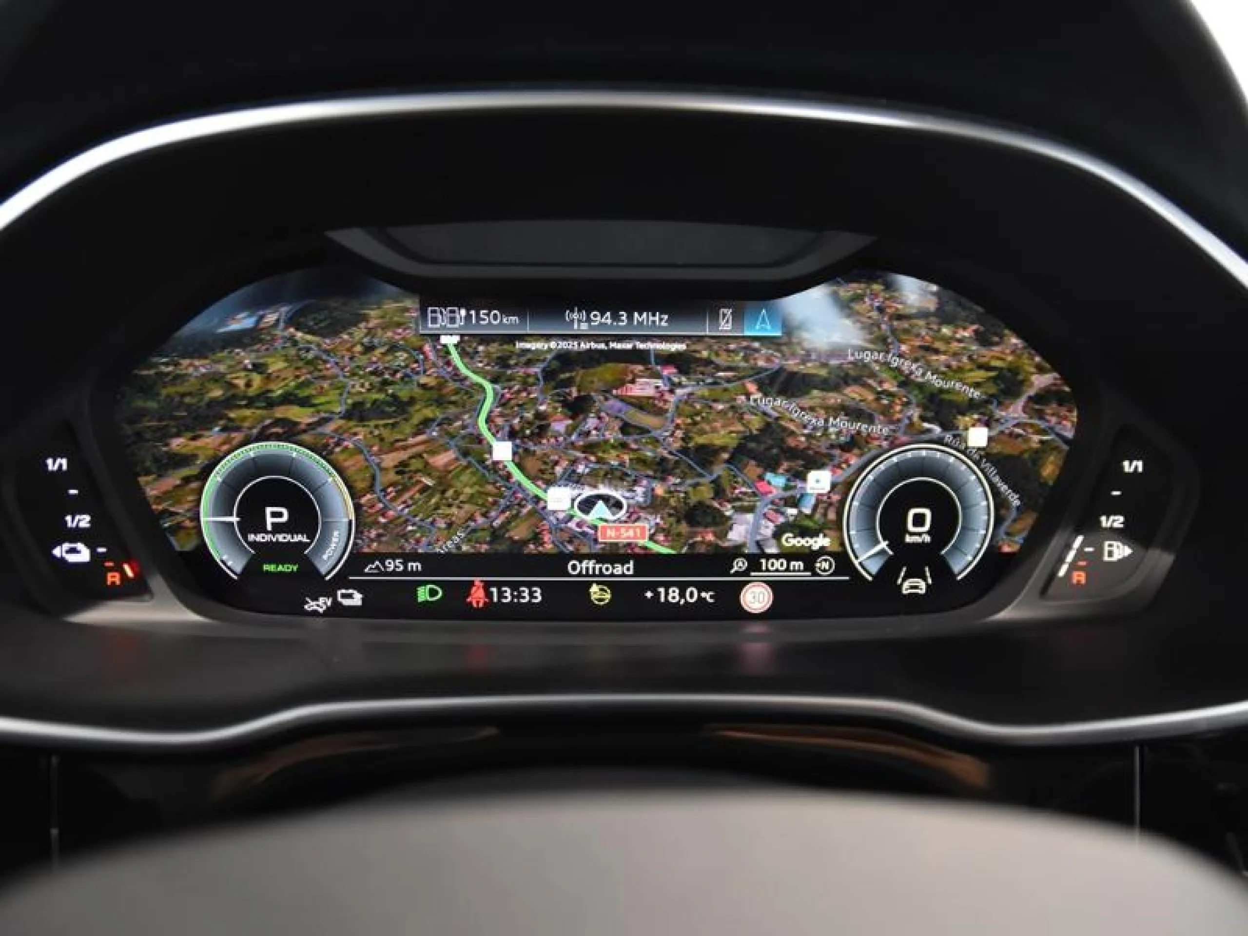 AUDI Q3 45 TFSI E 180KW S TRONIC ADVANCED - Foto 17