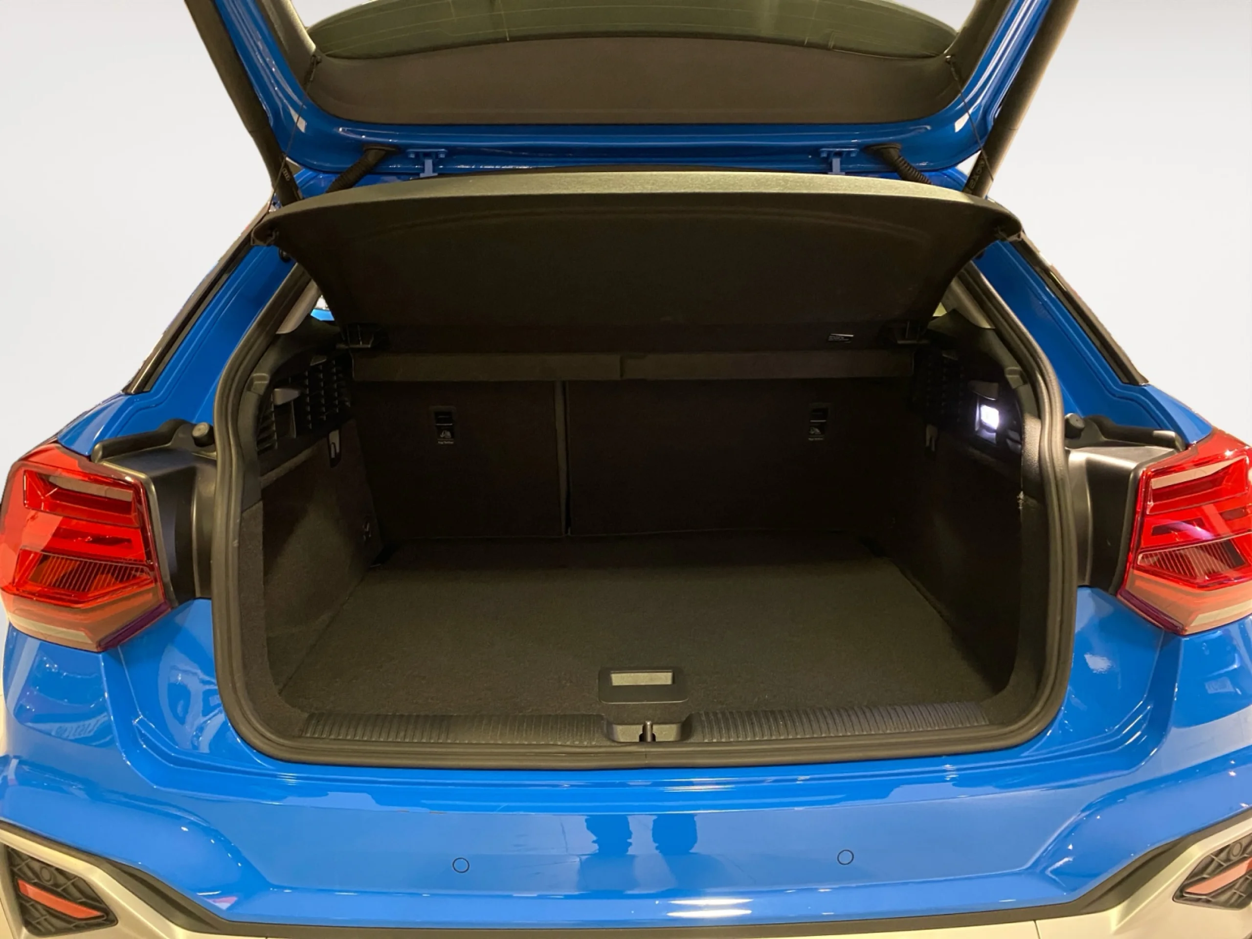 AUDI Q2 S LINE 35 TFSI 110KW (150CV) S TRONIC - Foto 7