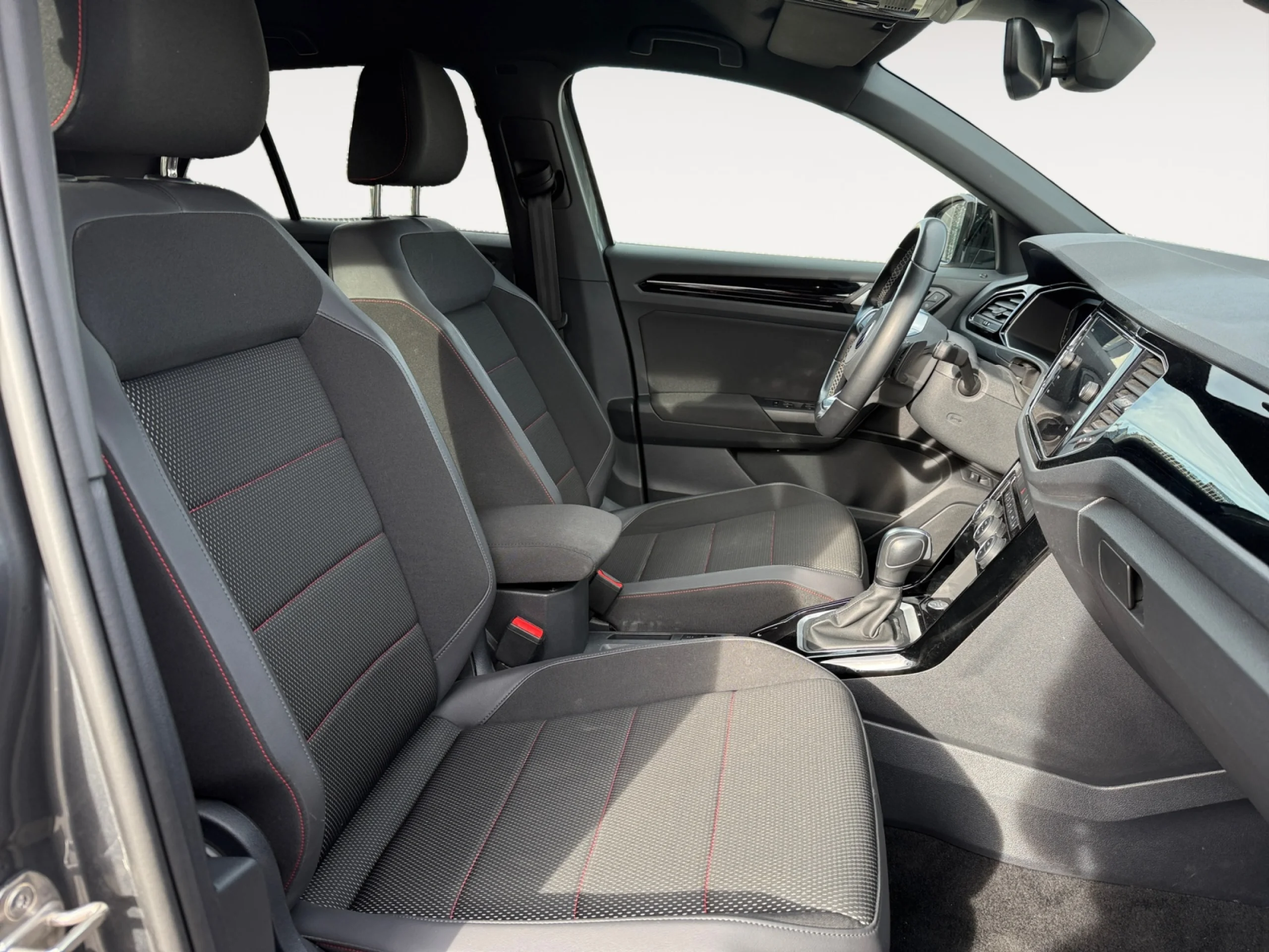 VOLKSWAGEN T ROC SPORT 1.5 TSI 110KW (150CV) DSG - Foto 5