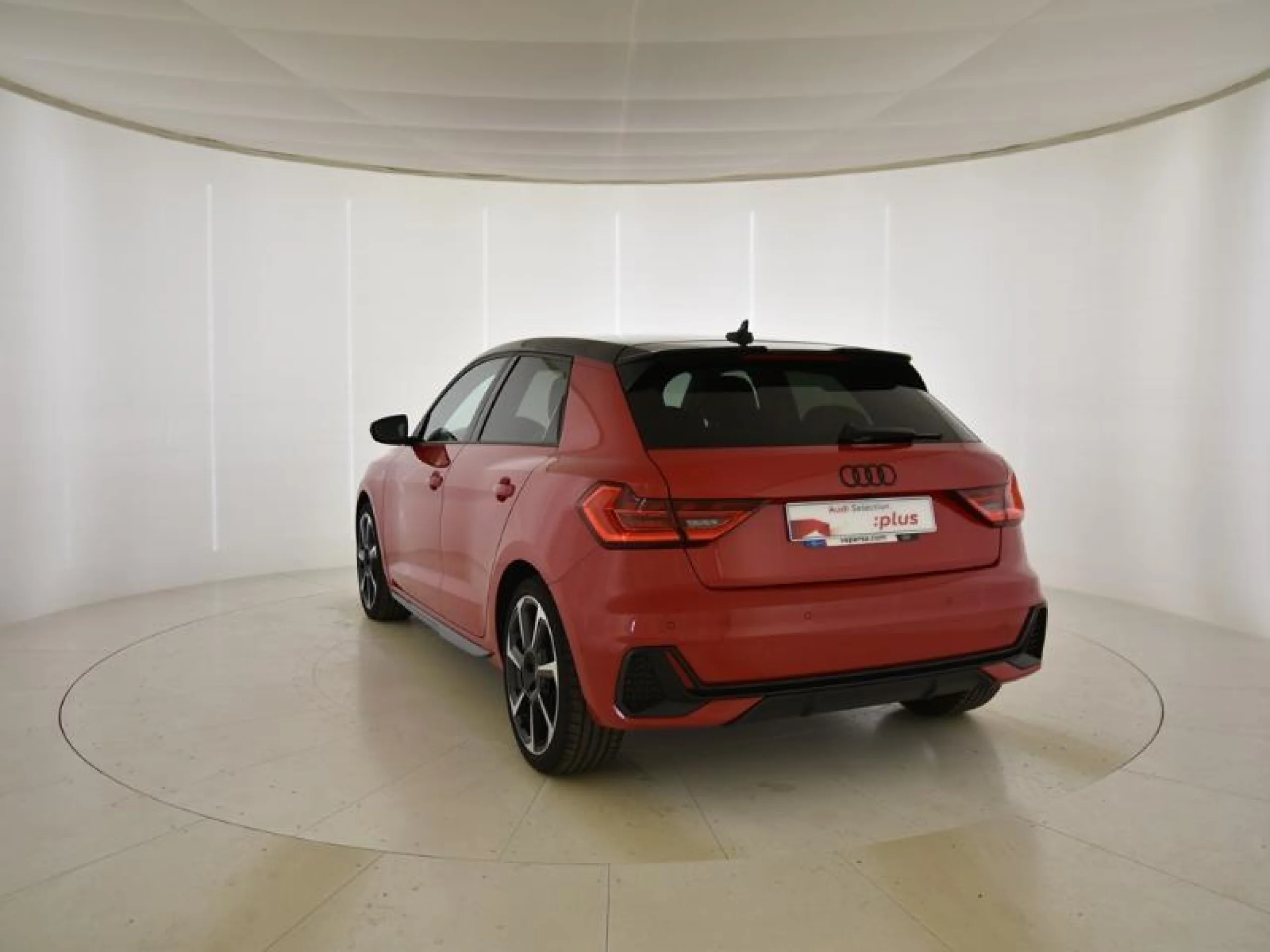 AUDI A1 SPORTBACK ADRENAL BLACK 30TFSI 85KW S TR - Foto 2
