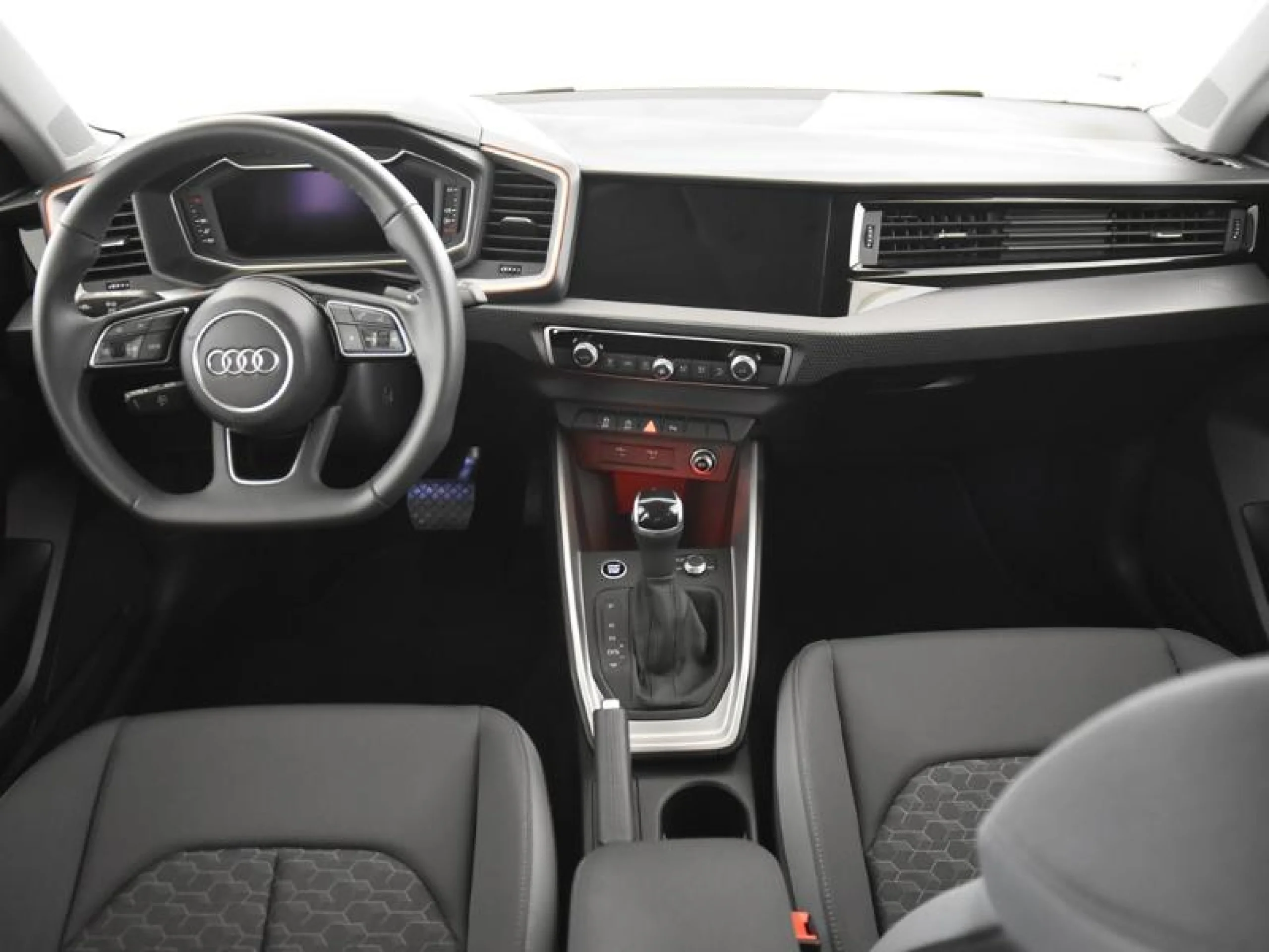 AUDI A1 SPORTBACK ADRENAL BLACK 30TFSI 85KW S TR - Foto 4