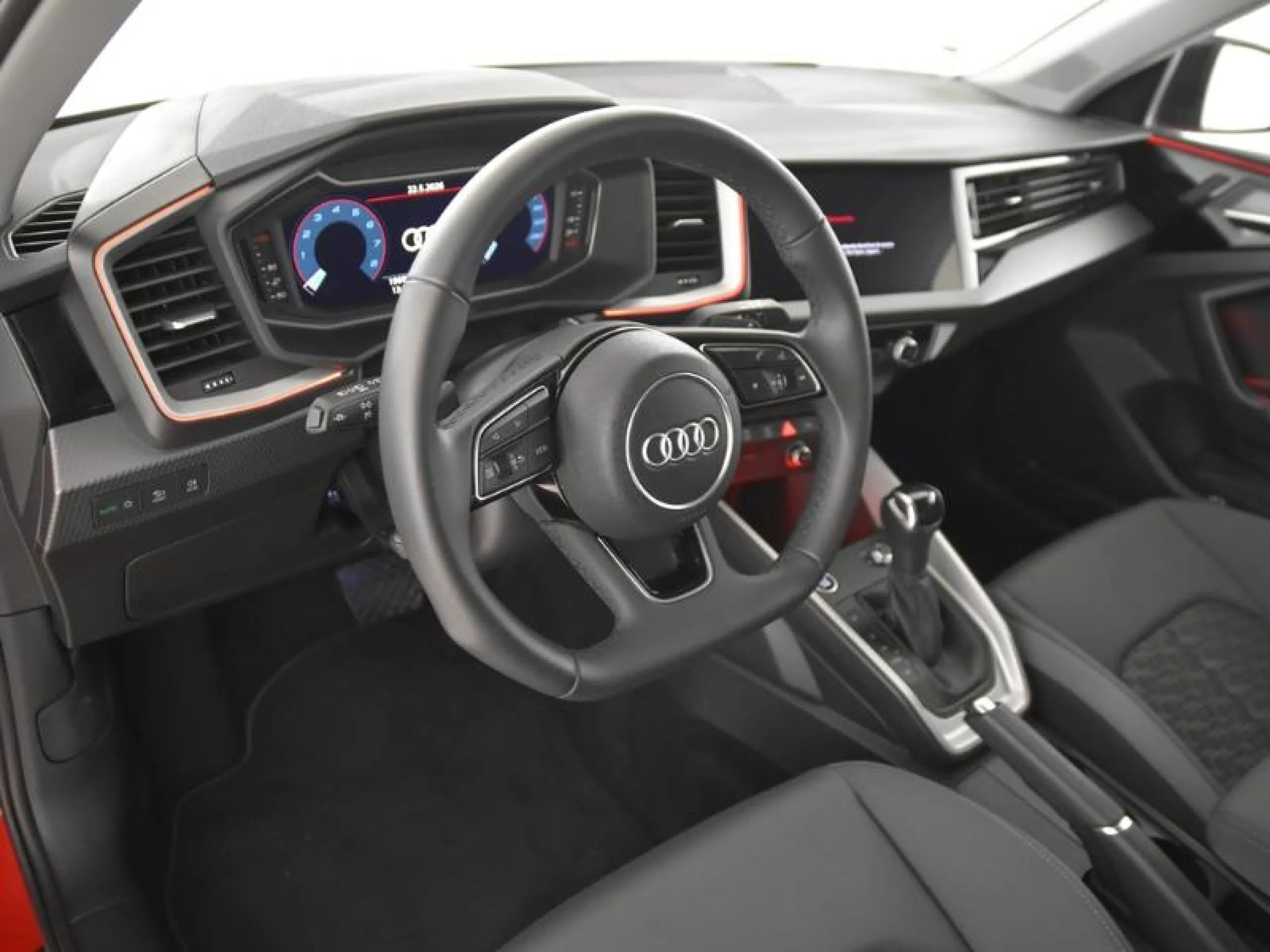 AUDI A1 SPORTBACK ADRENAL BLACK 30TFSI 85KW S TR - Foto 9