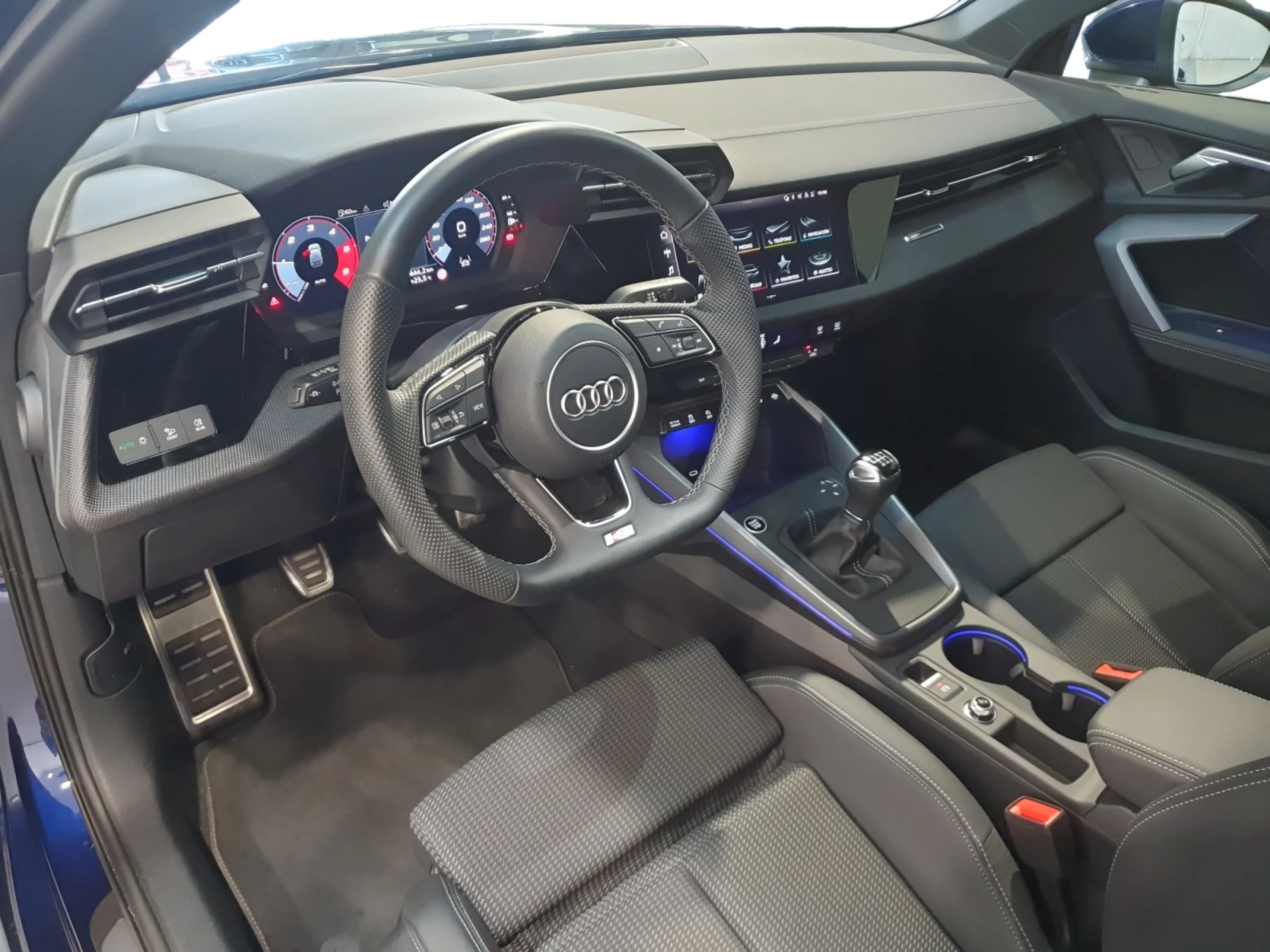 AUDI A3 SPORTBACK S LINE 30 TDI 85KW (116CV) - Foto 11