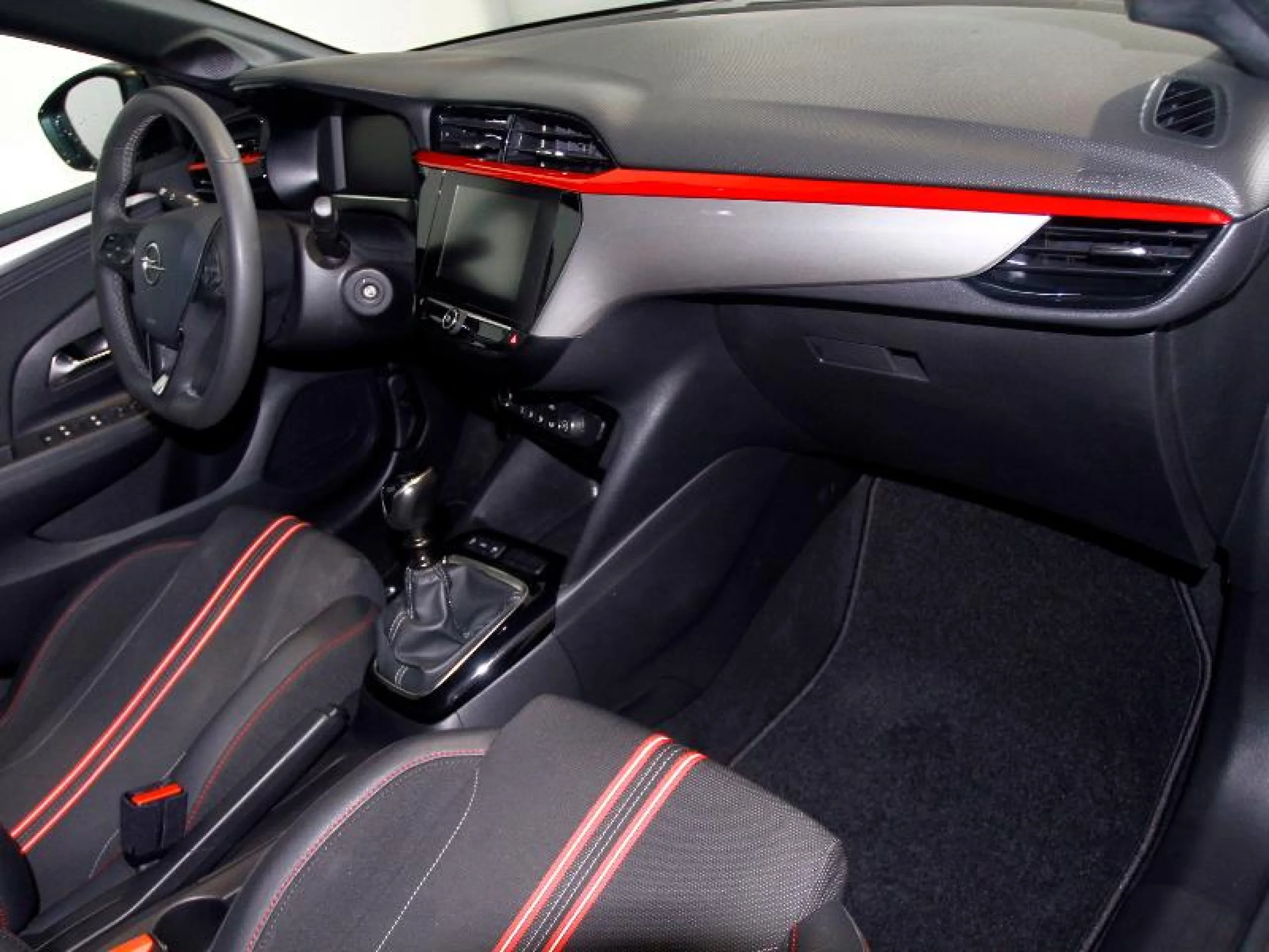 OPEL CORSA 1.2T XHL 74KW (100CV) GS - Foto 4