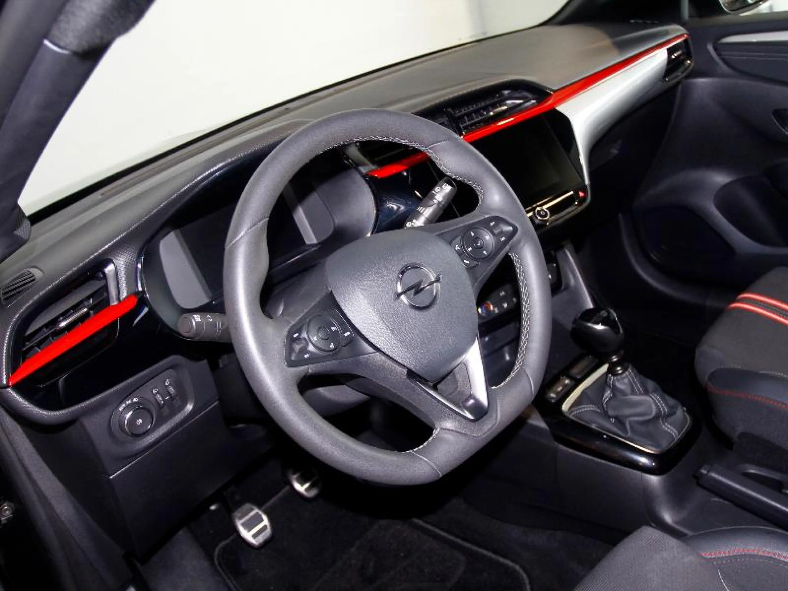 OPEL CORSA 1.2T XHL 74KW (100CV) GS - Foto 7