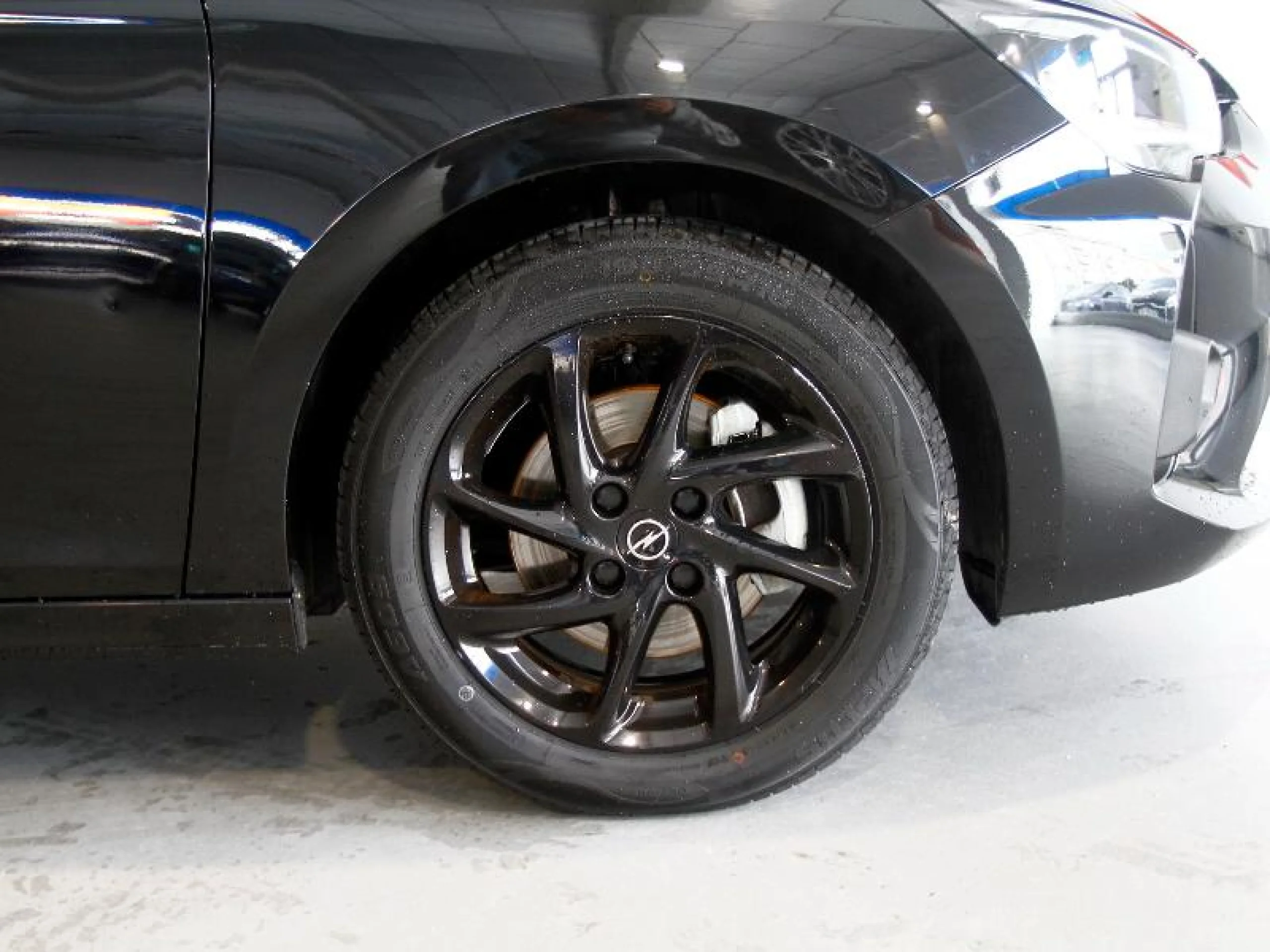 OPEL CORSA 1.2T XHL 74KW (100CV) GS - Foto 10