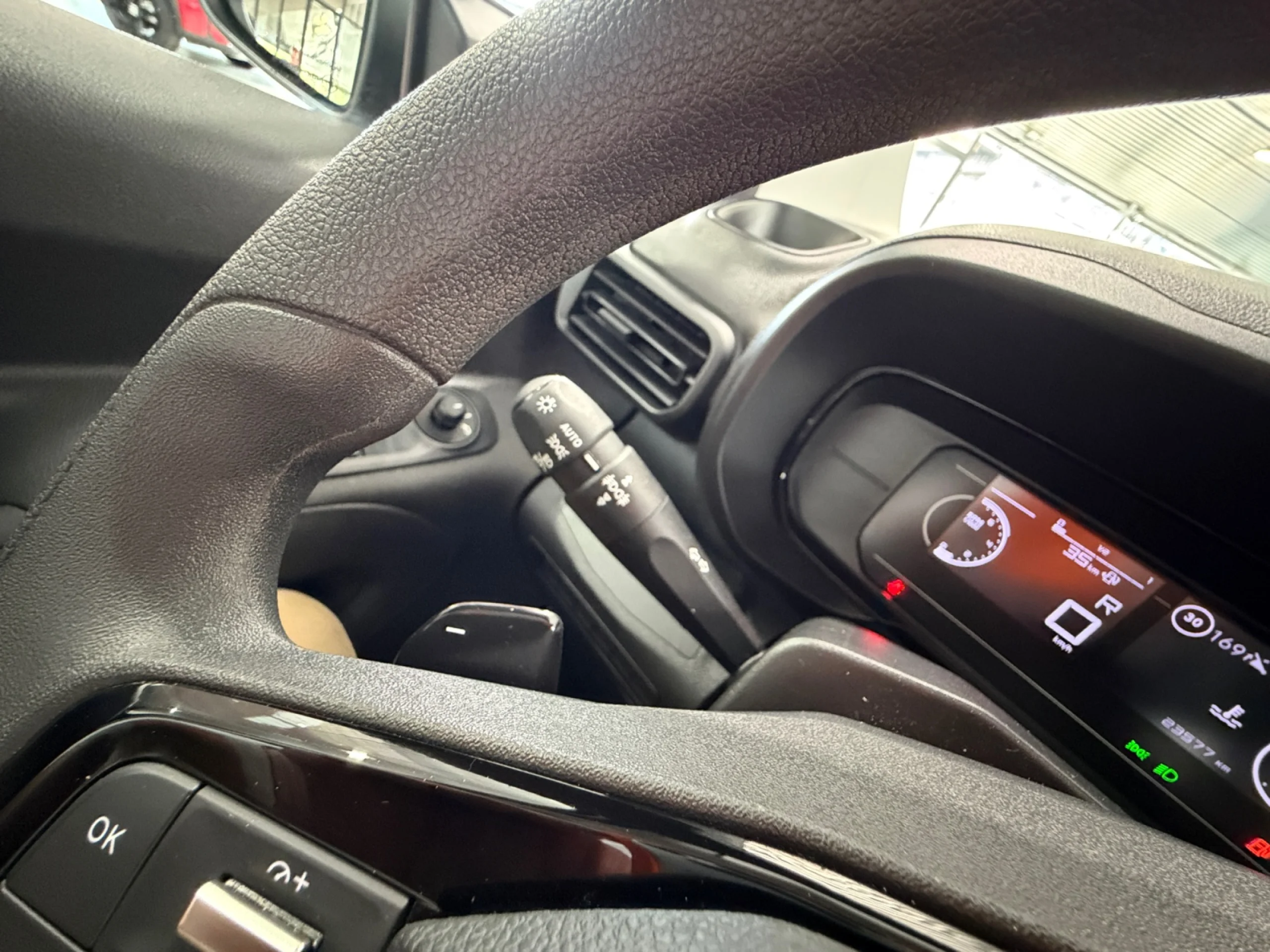 CITROEN BERLINGO XL BLUEHDI 130CV EAT8 PLUS - Foto 27