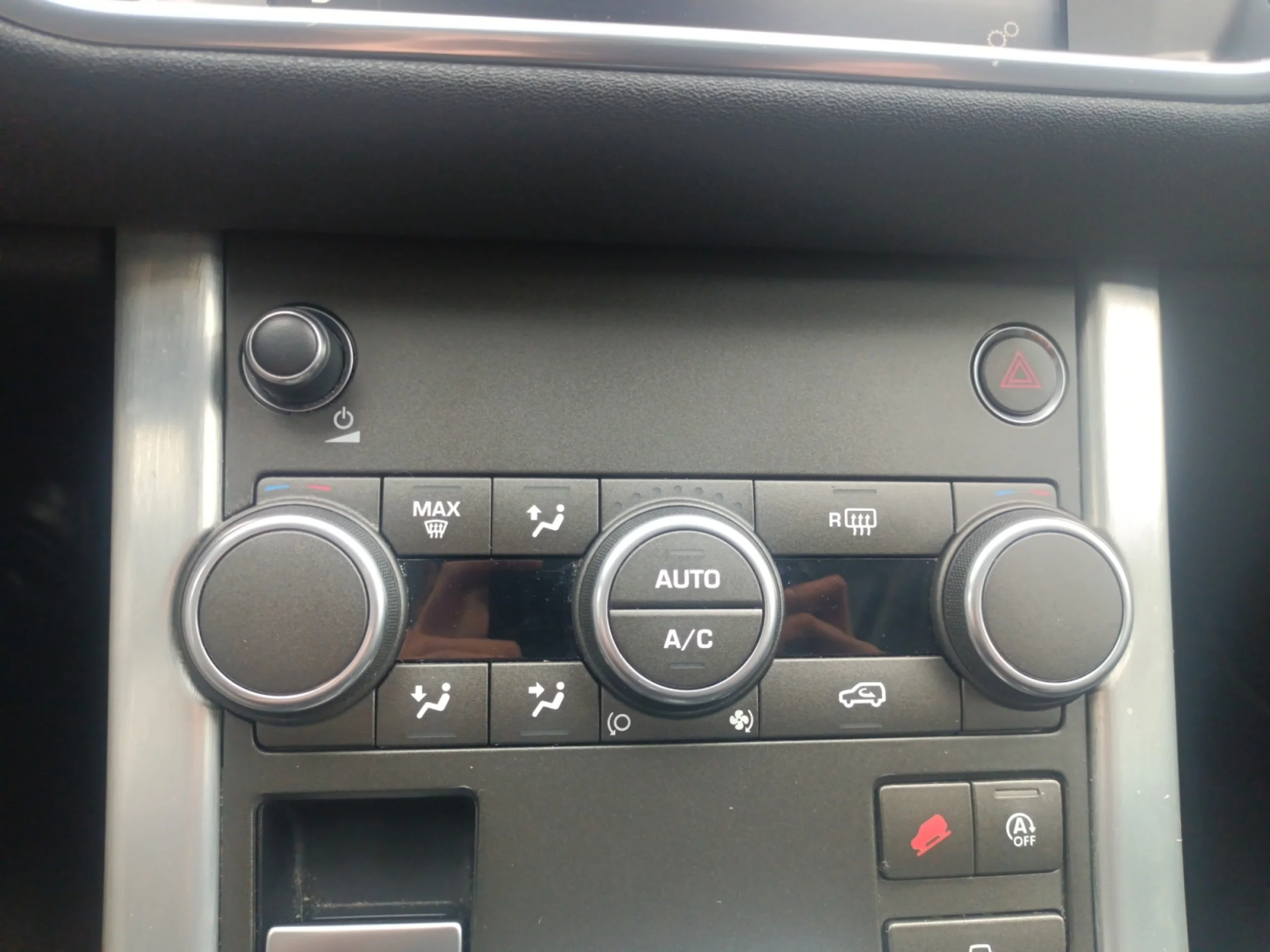 LAND ROVER Range rover evoque 2.0L TD4 DIESEL 110KW (150CV) 4X4 HSE - Foto 18