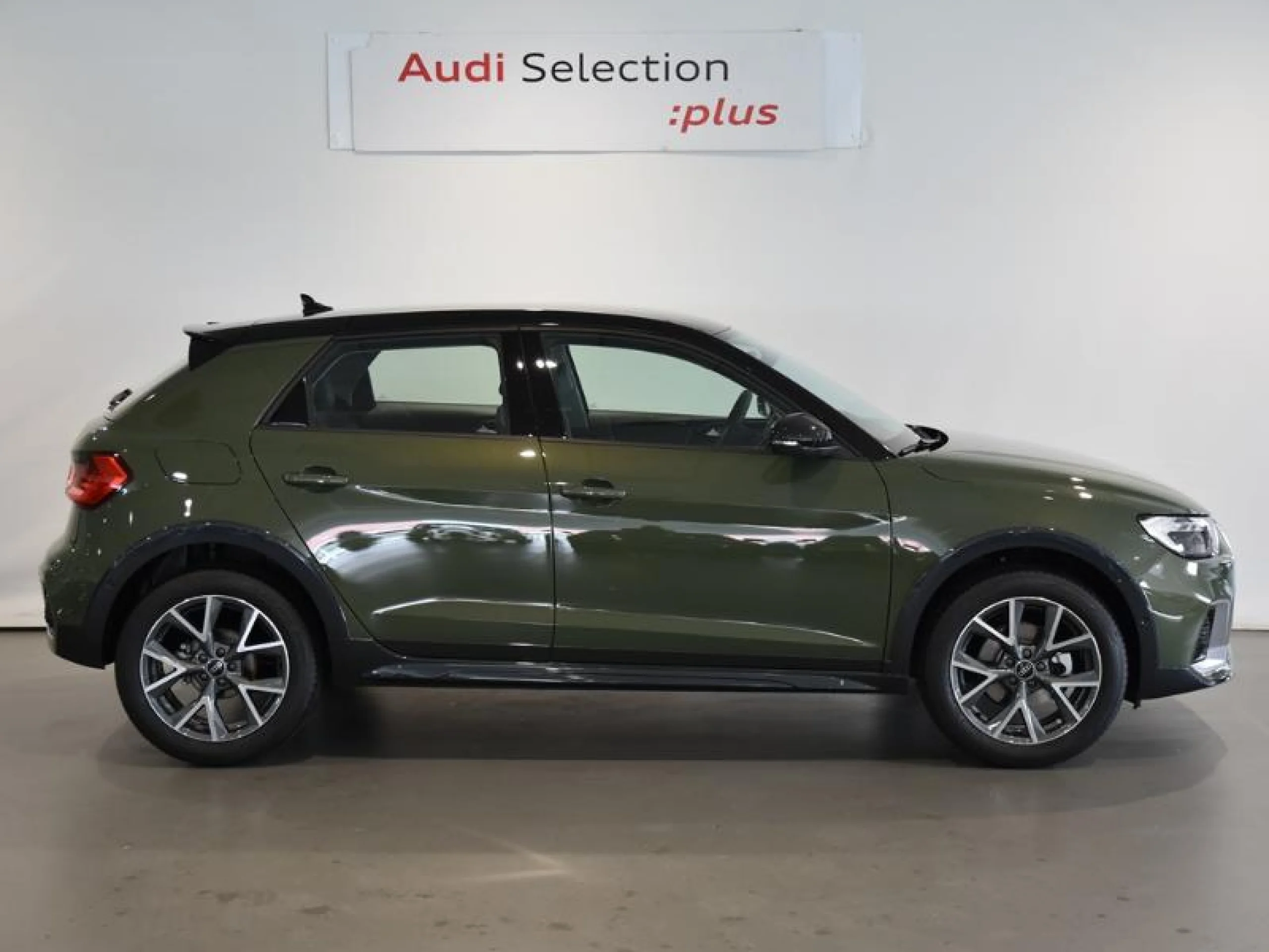 AUDI A1 SPORTBACK ADRENALIN 30 TFSI 85KW S TRON - Foto 3