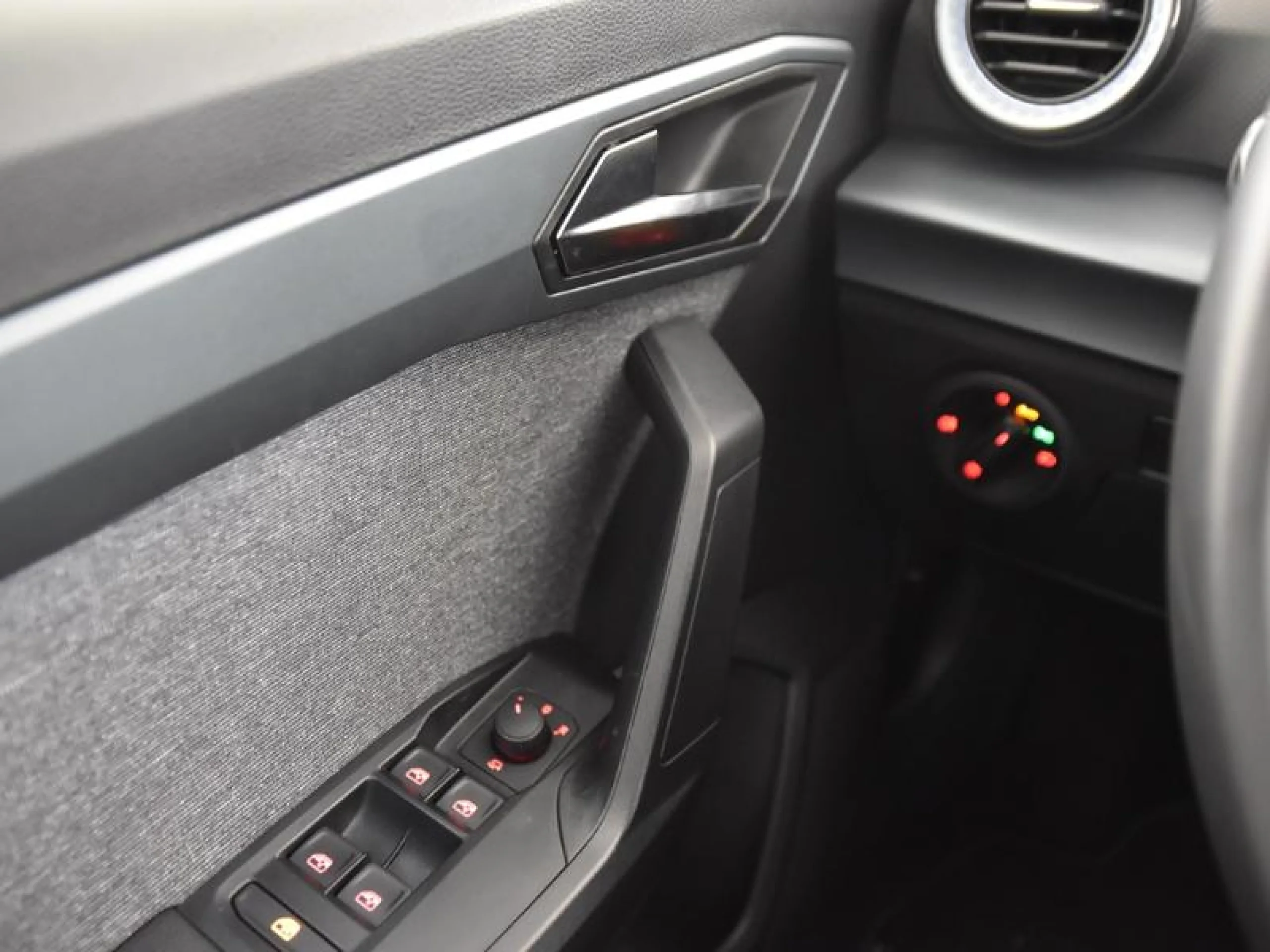 SEAT ARONA 1.0 TSI 81KW DSG XPERIENCE XL - Foto 18
