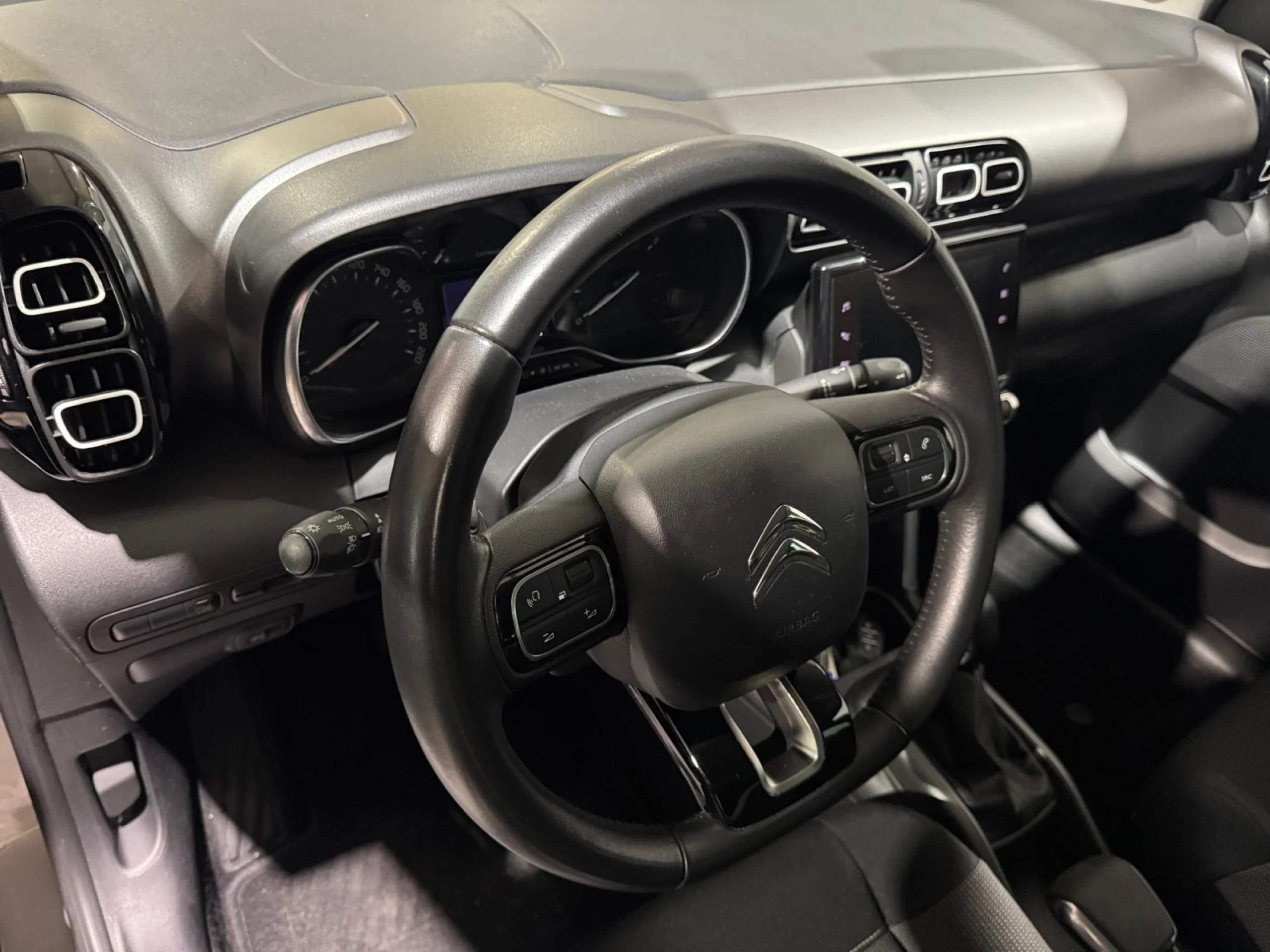 CITROEN C3 AIRCROSS BLUEHDI 88KW (120CV) S&S EAT6 FEEL - Foto 9