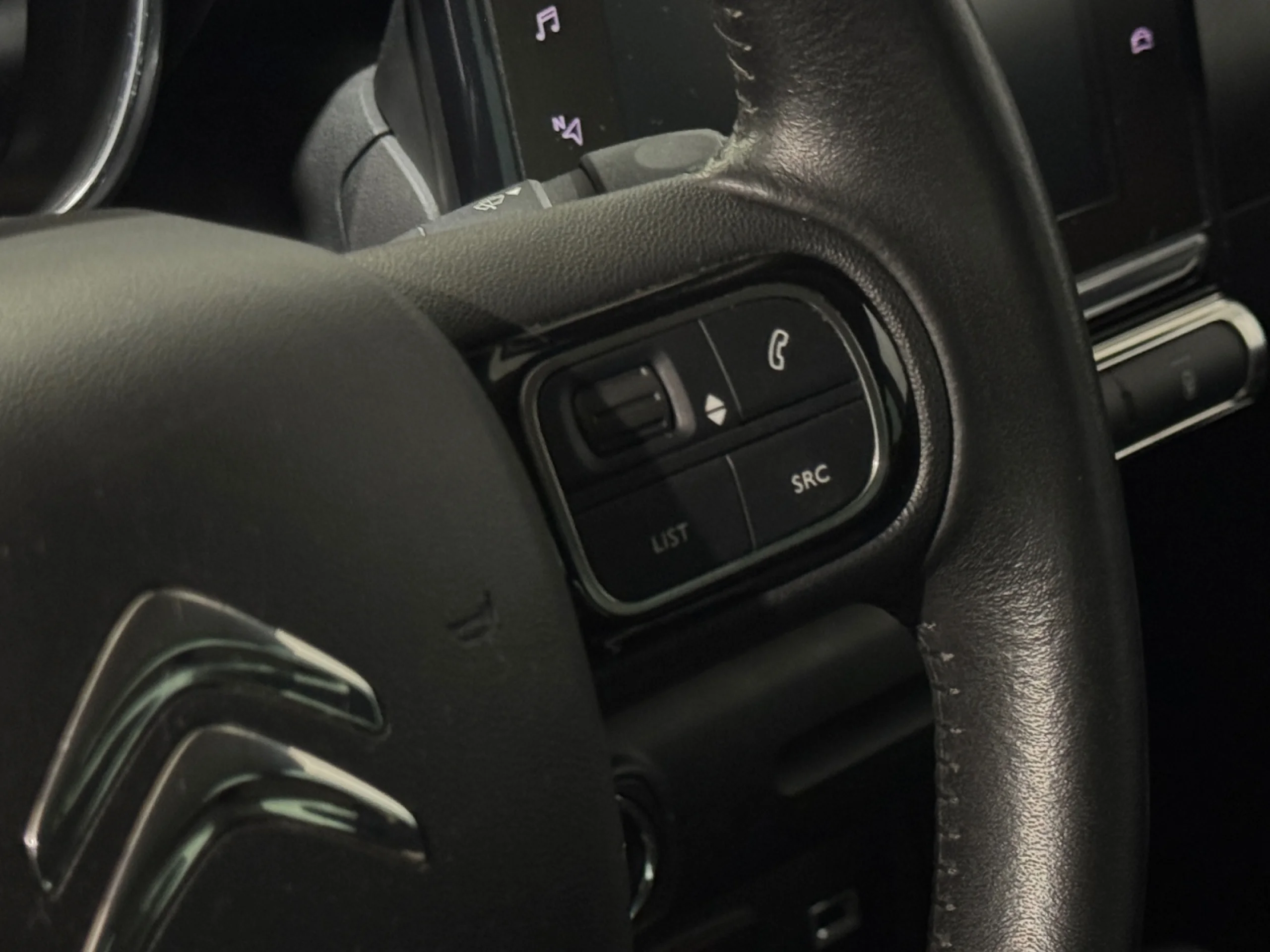 CITROEN C3 AIRCROSS BLUEHDI 88KW (120CV) S&S EAT6 FEEL - Foto 10