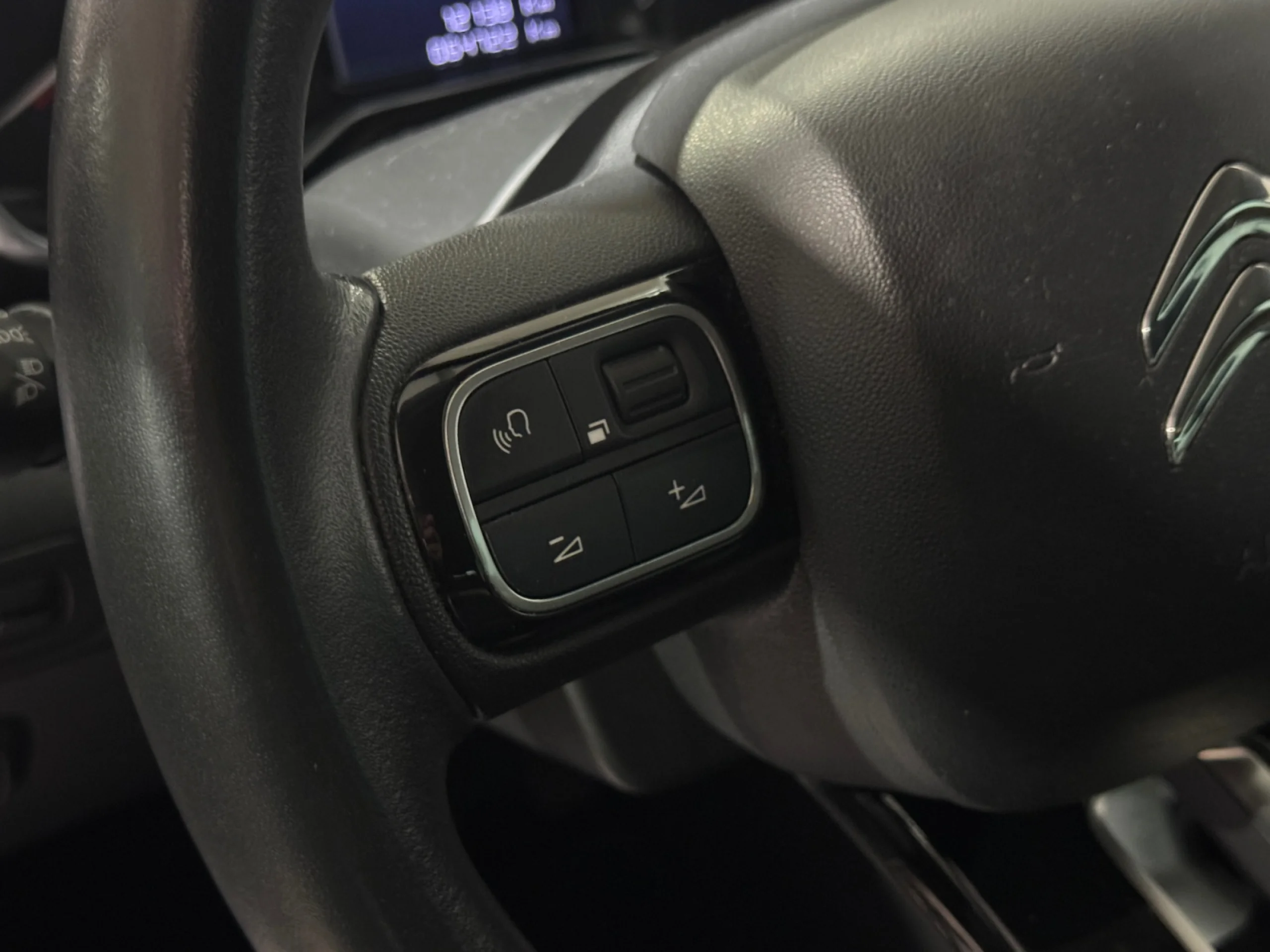 CITROEN C3 AIRCROSS BLUEHDI 88KW (120CV) S&S EAT6 FEEL - Foto 11