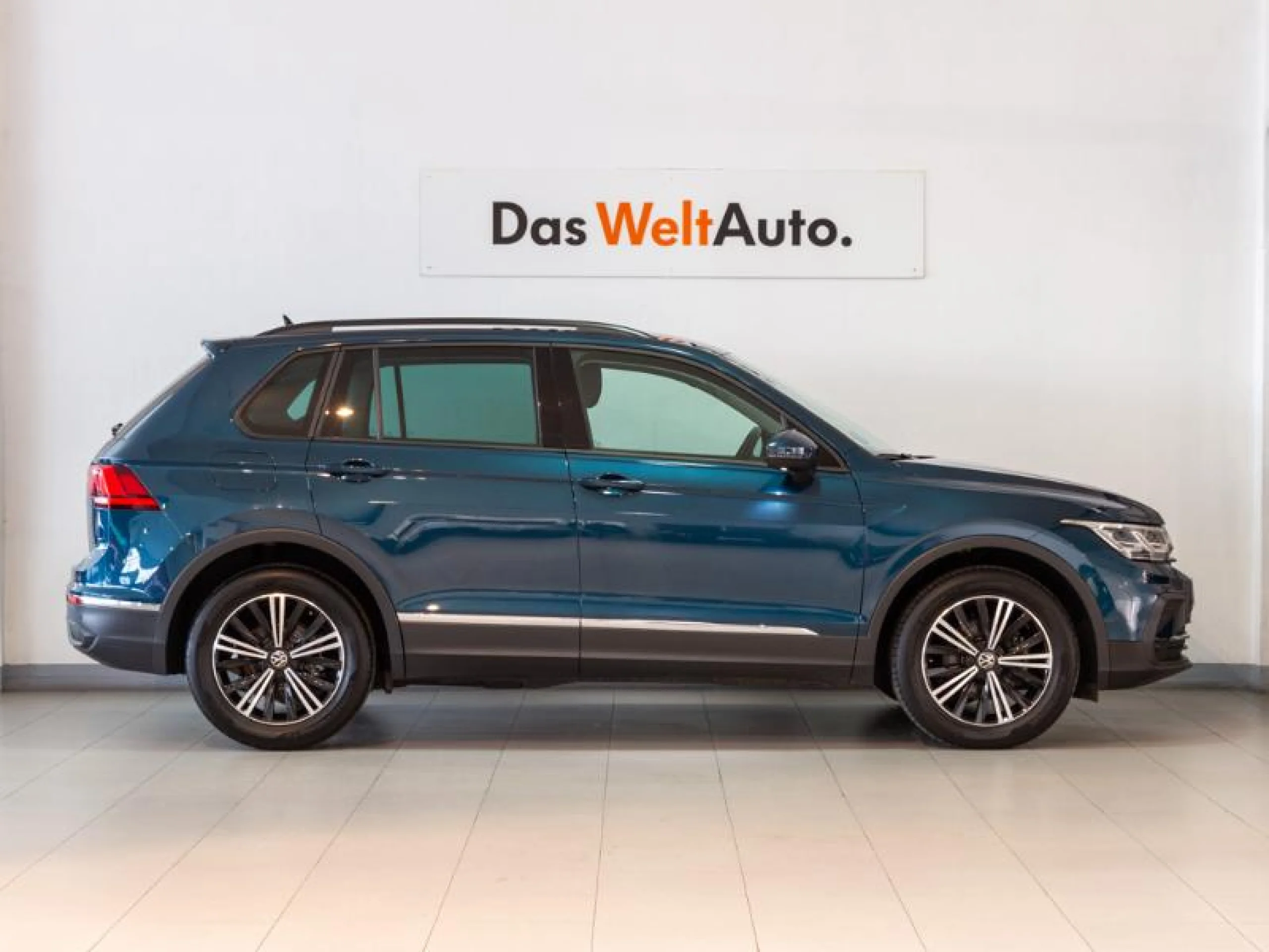VOLKSWAGEN TIGUAN LIFE 1.5 TSI 110KW (150CV) DSG - Foto 3