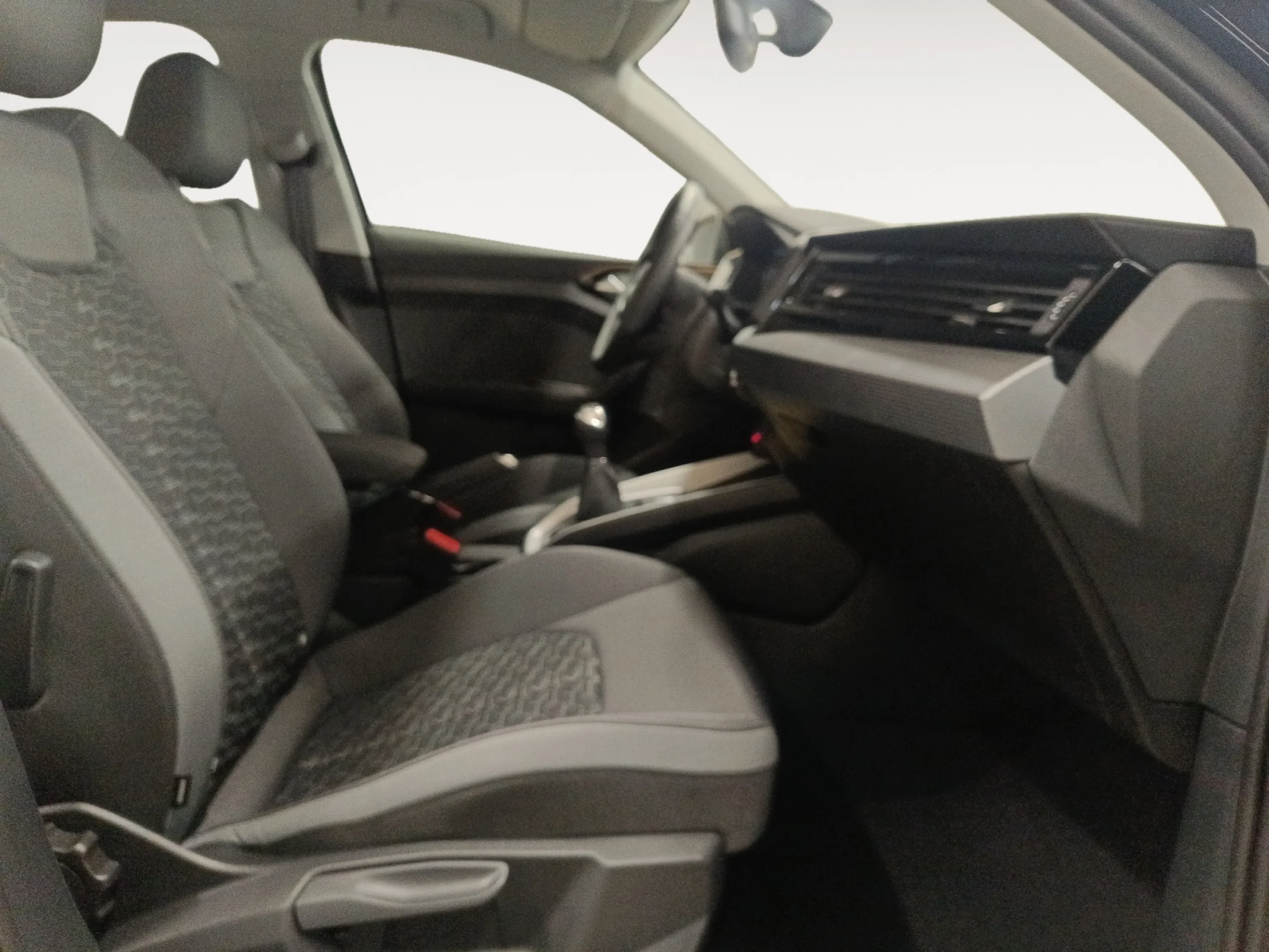 AUDI A1 SPORTBACK ADRENALIN 30 TFSI 85KW (116CV) - Foto 5