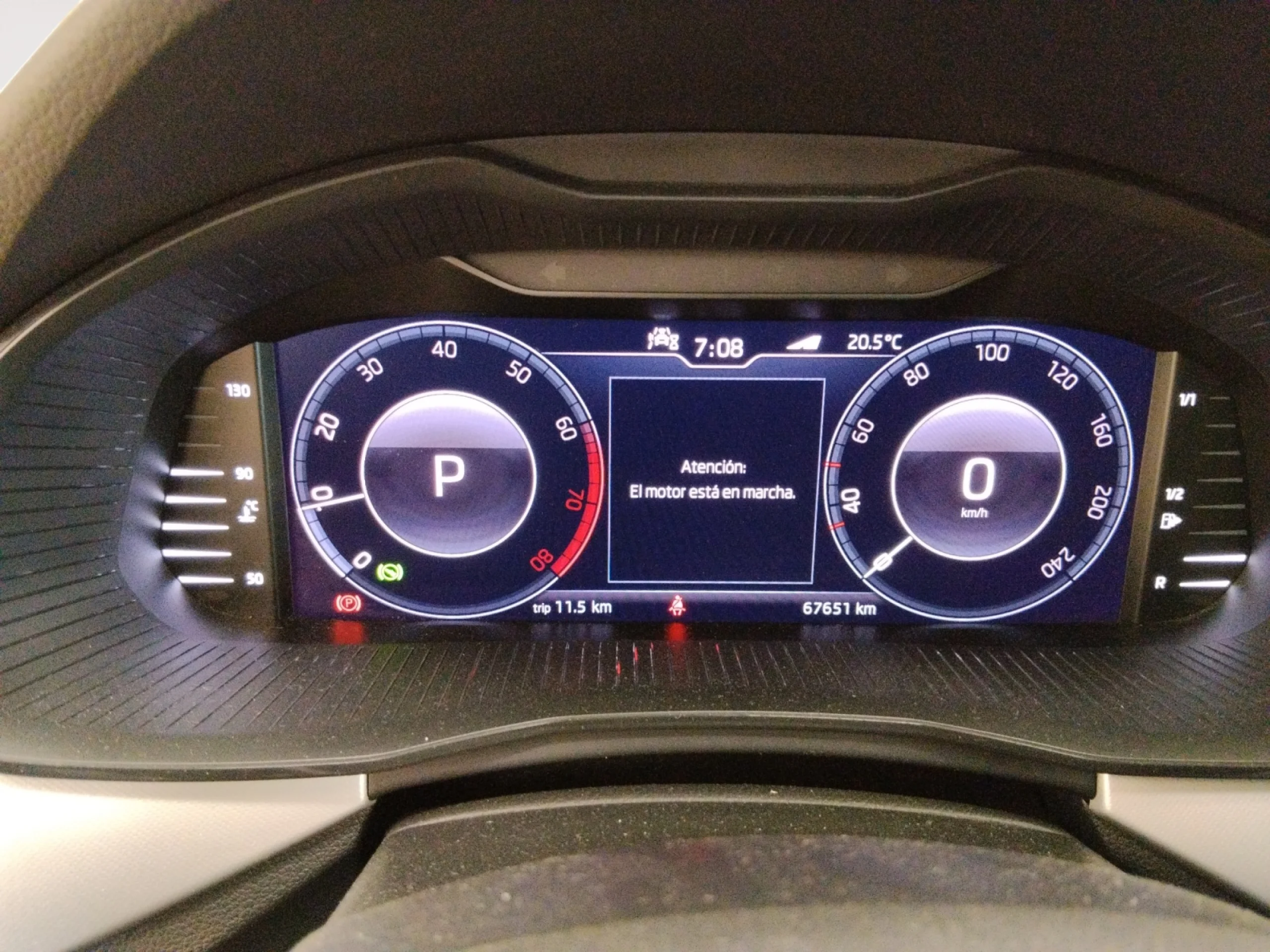 SKODA KAMIQ 1.5 TSI 110KW (150CV) SPORT - Foto 15