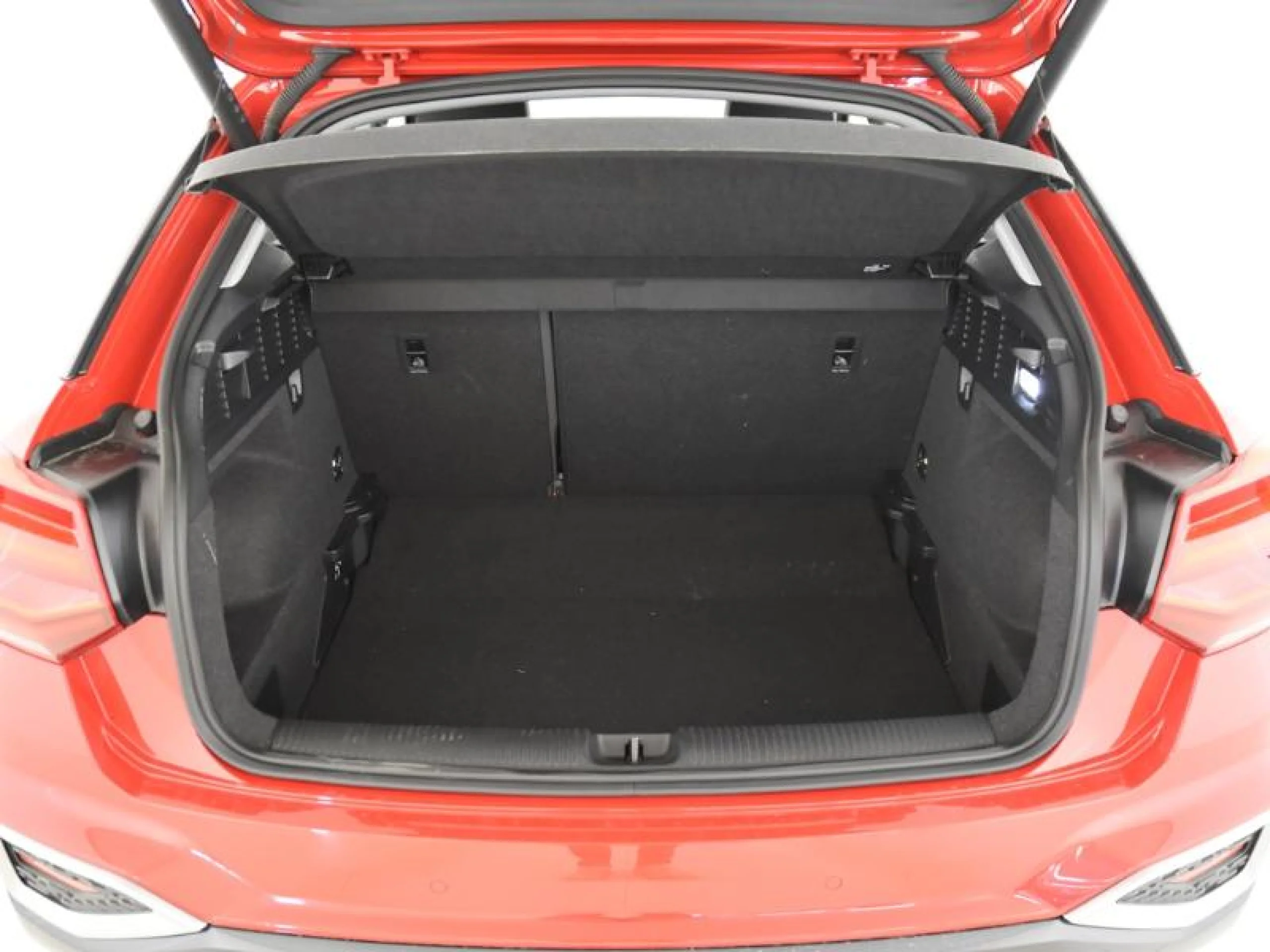 AUDI Q2 ADVANCED 30 TDI 85KW (116CV) - Foto 7