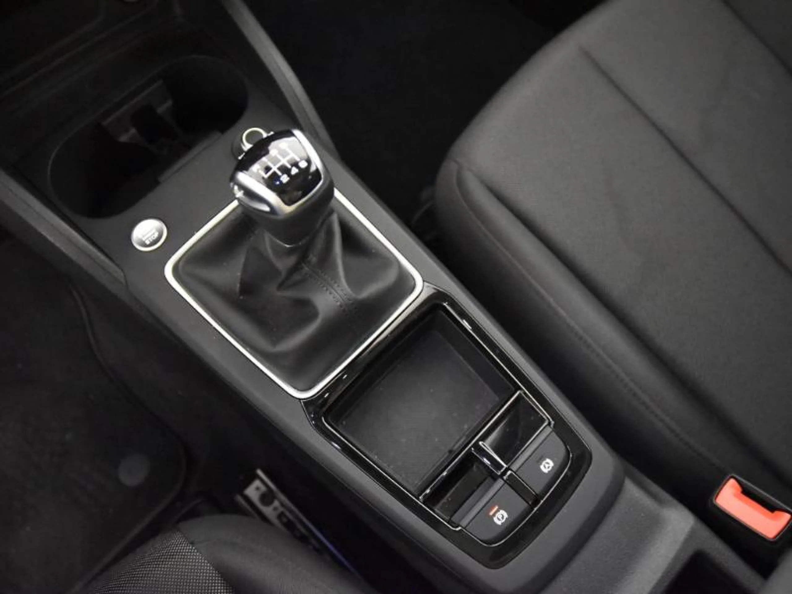 AUDI Q2 ADVANCED 30 TDI 85KW (116CV) - Foto 11