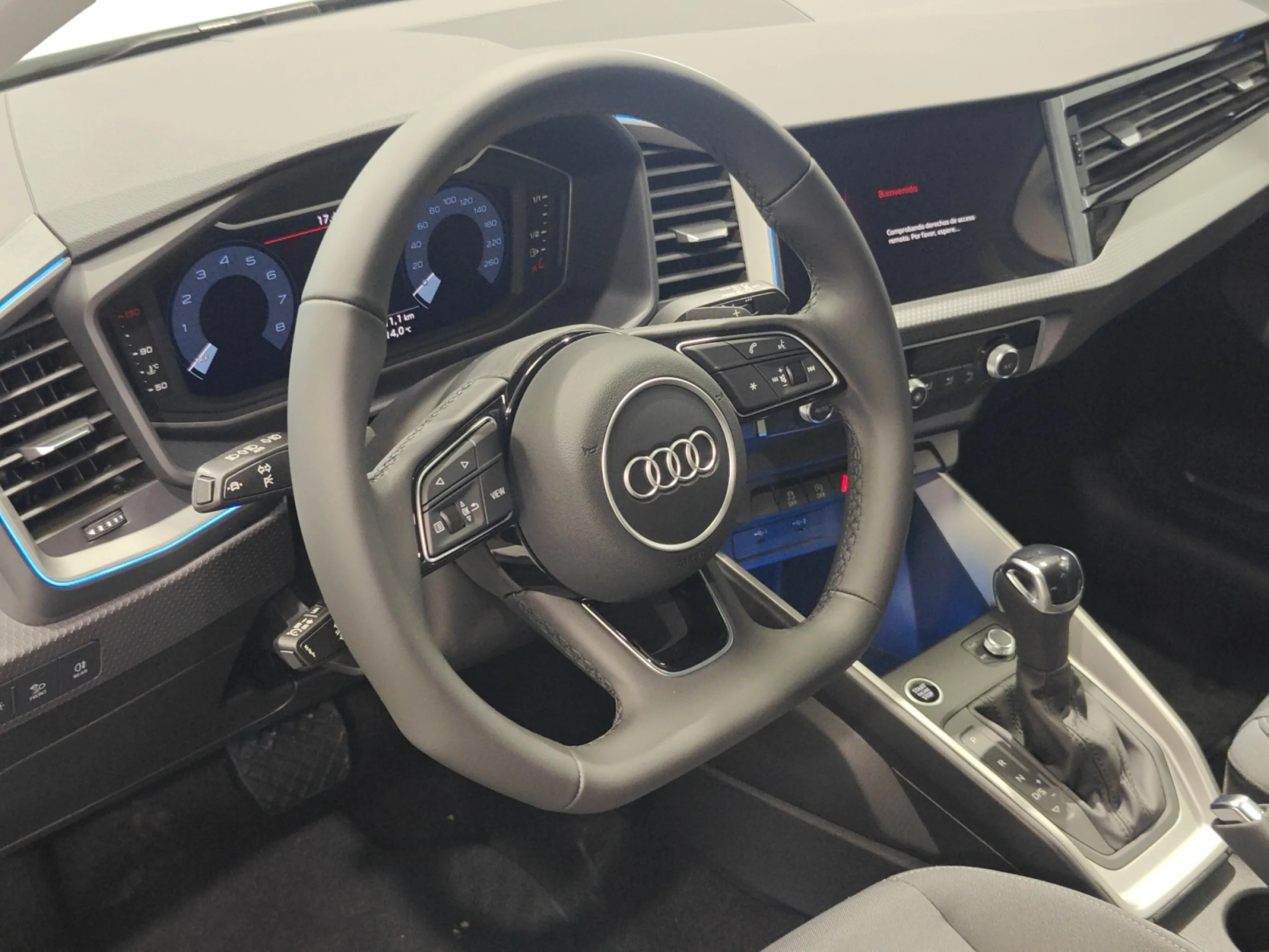 AUDI A1 SPORTBACK ADRENALIN 30 TFSI 85KW S TRON - Foto 9