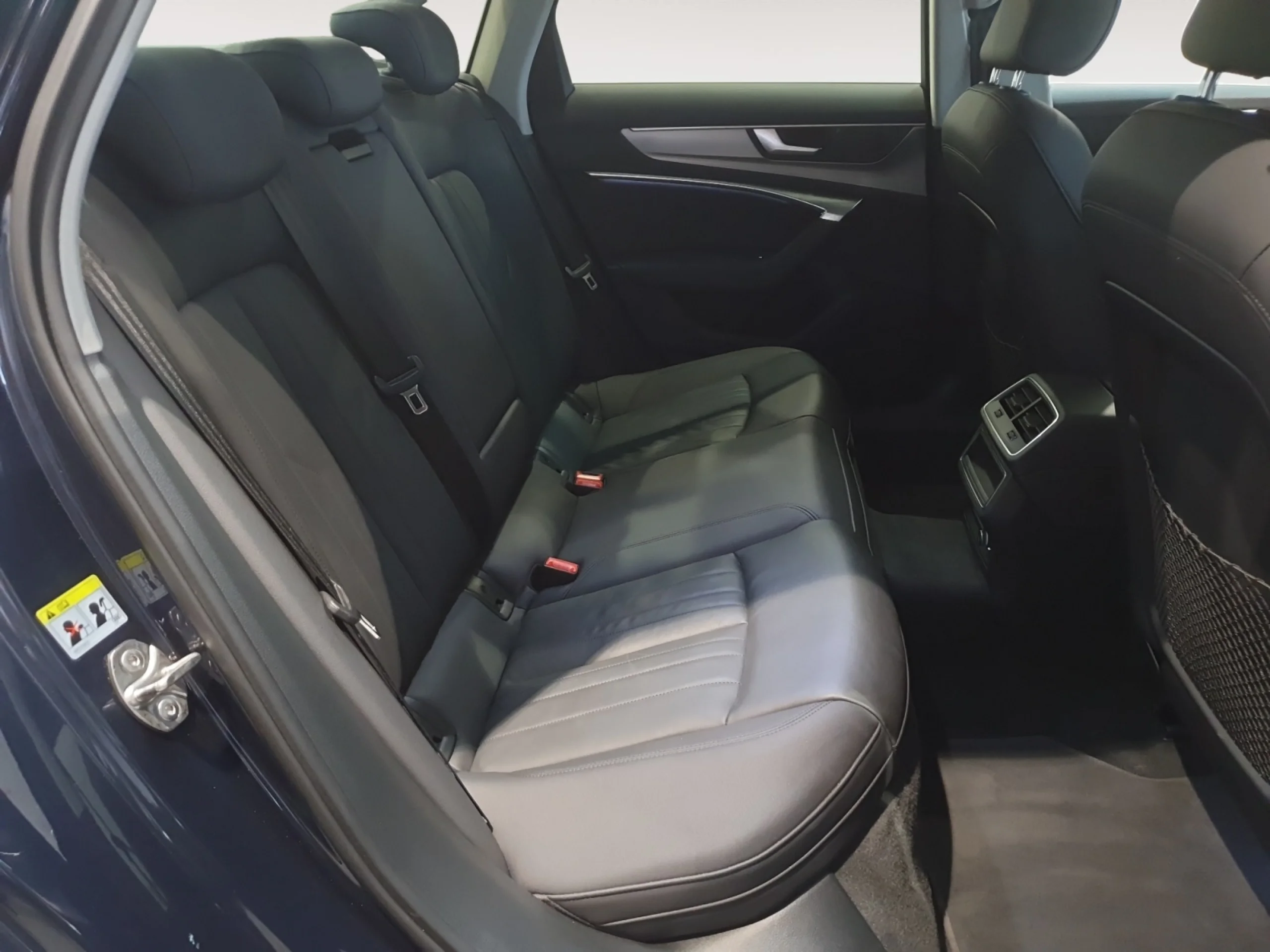 AUDI A6 DESIGN 40 TDI 150KW (204CV) S TRONIC - Foto 8