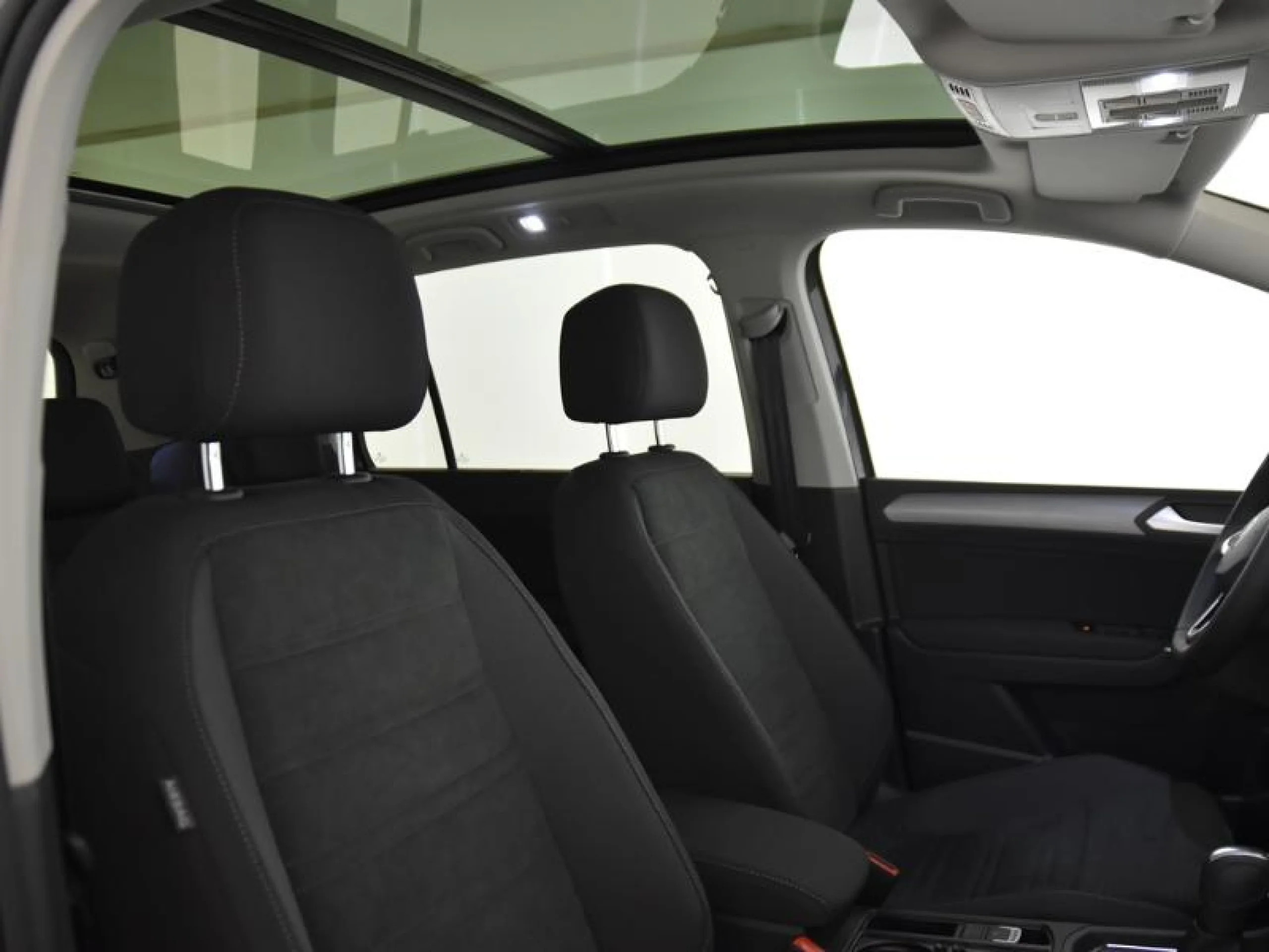 VOLKSWAGEN TOURAN TOURAN MÁS 2.0 TDI 110 KW (150 CV)  AUTOMÁTICO DSG 7 VEL. - Foto 9