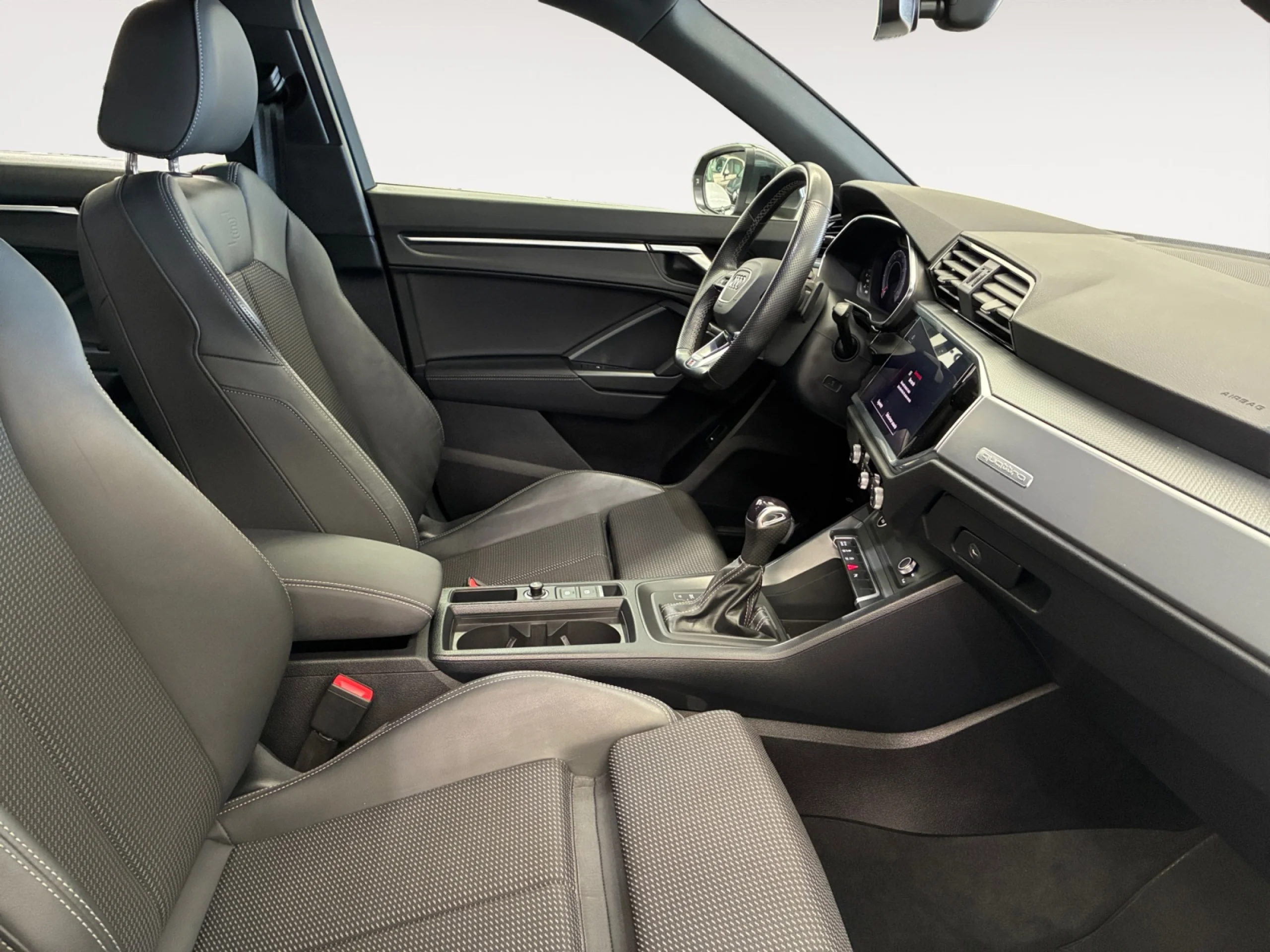 AUDI Q3 40 TFSI 140KW S TRONIC QUATTRO S LINE - Foto 5