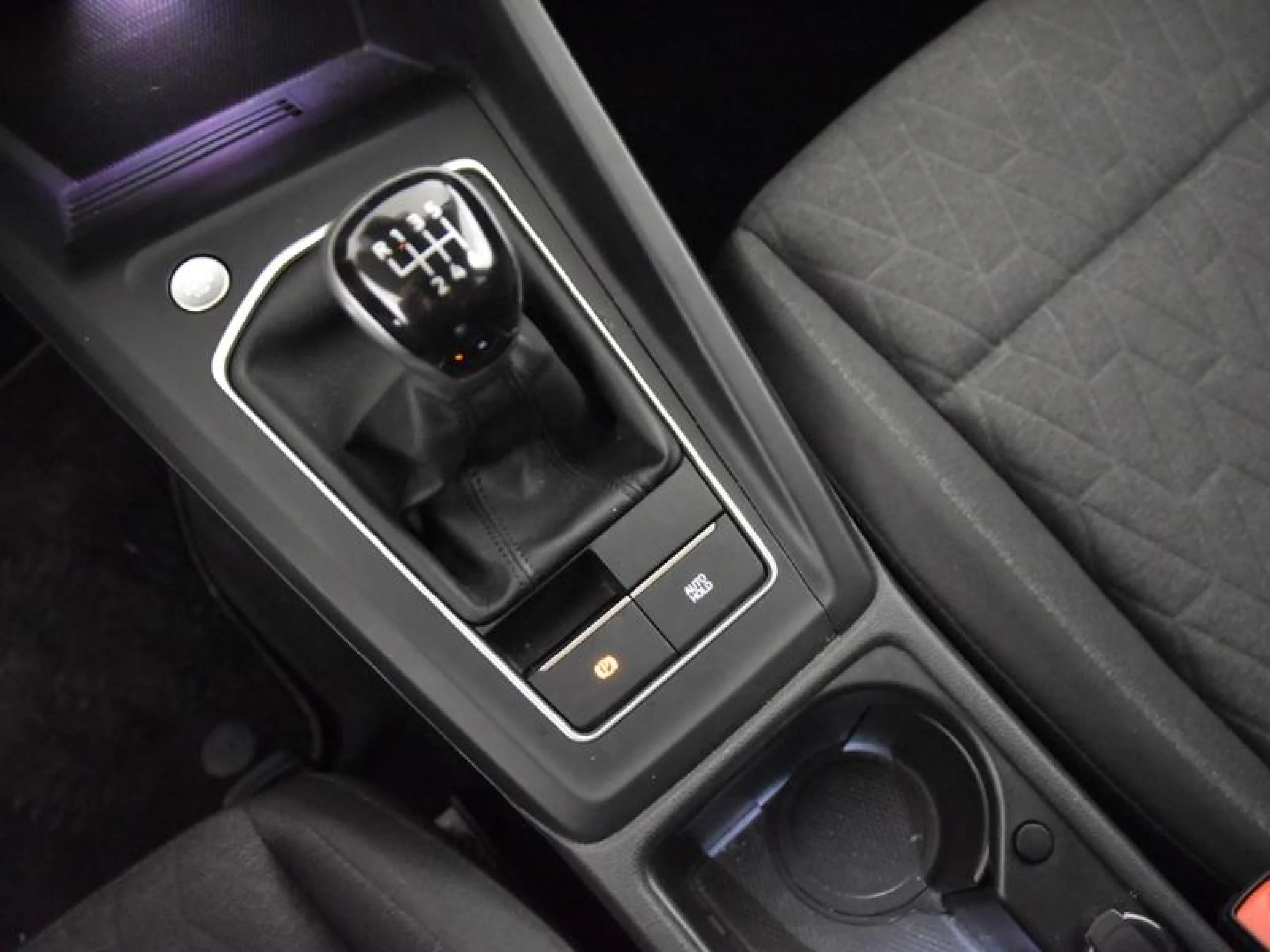 VOLKSWAGEN GOLF ··MÁS·· 2.0 TDI 85KW (115CV) - Foto 10