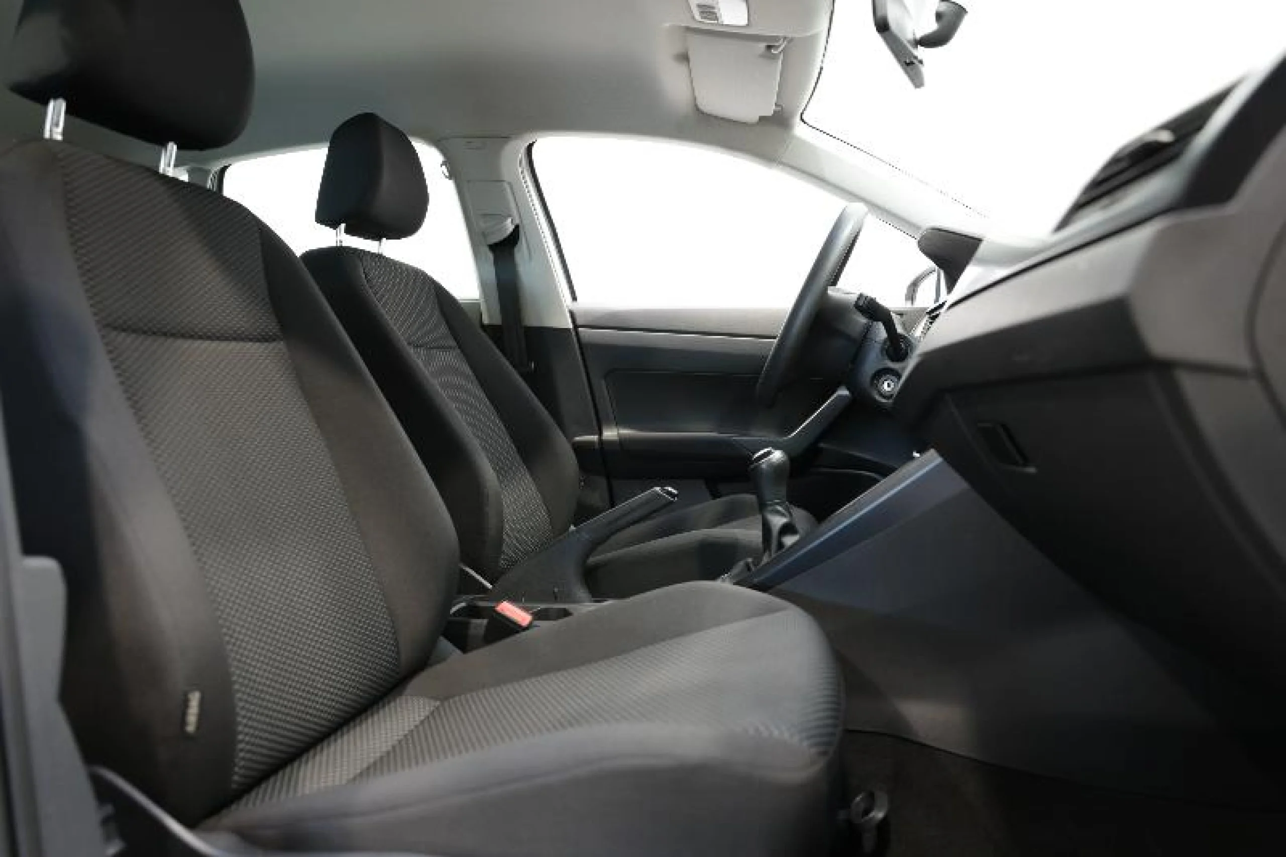 VOLKSWAGEN POLO EDITION 1.6 TDI 59KW (80CV) - Foto 19