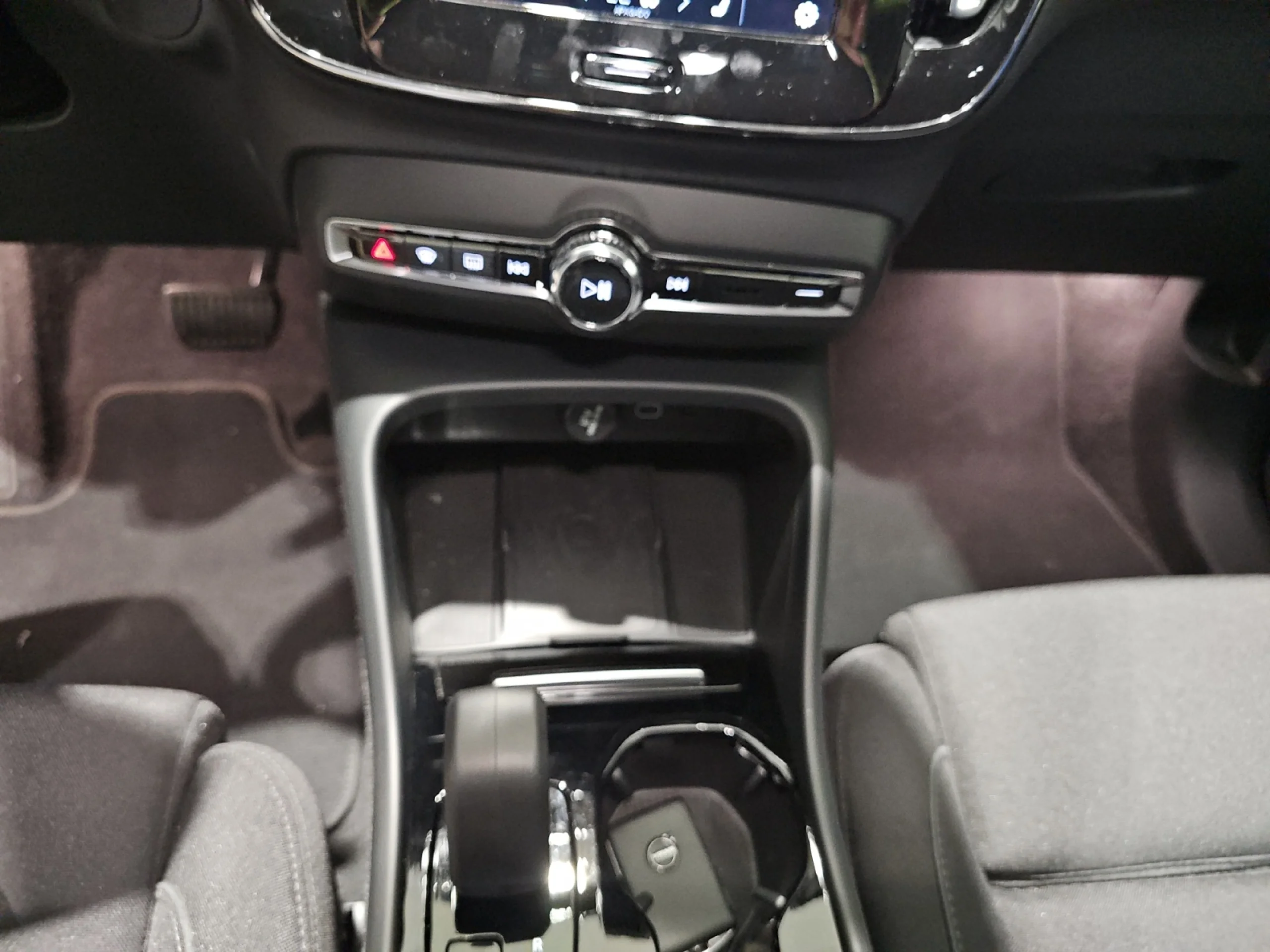 VOLVO C40 RECHARGE TWIN ULTIMATE AUTO AWD - Foto 11