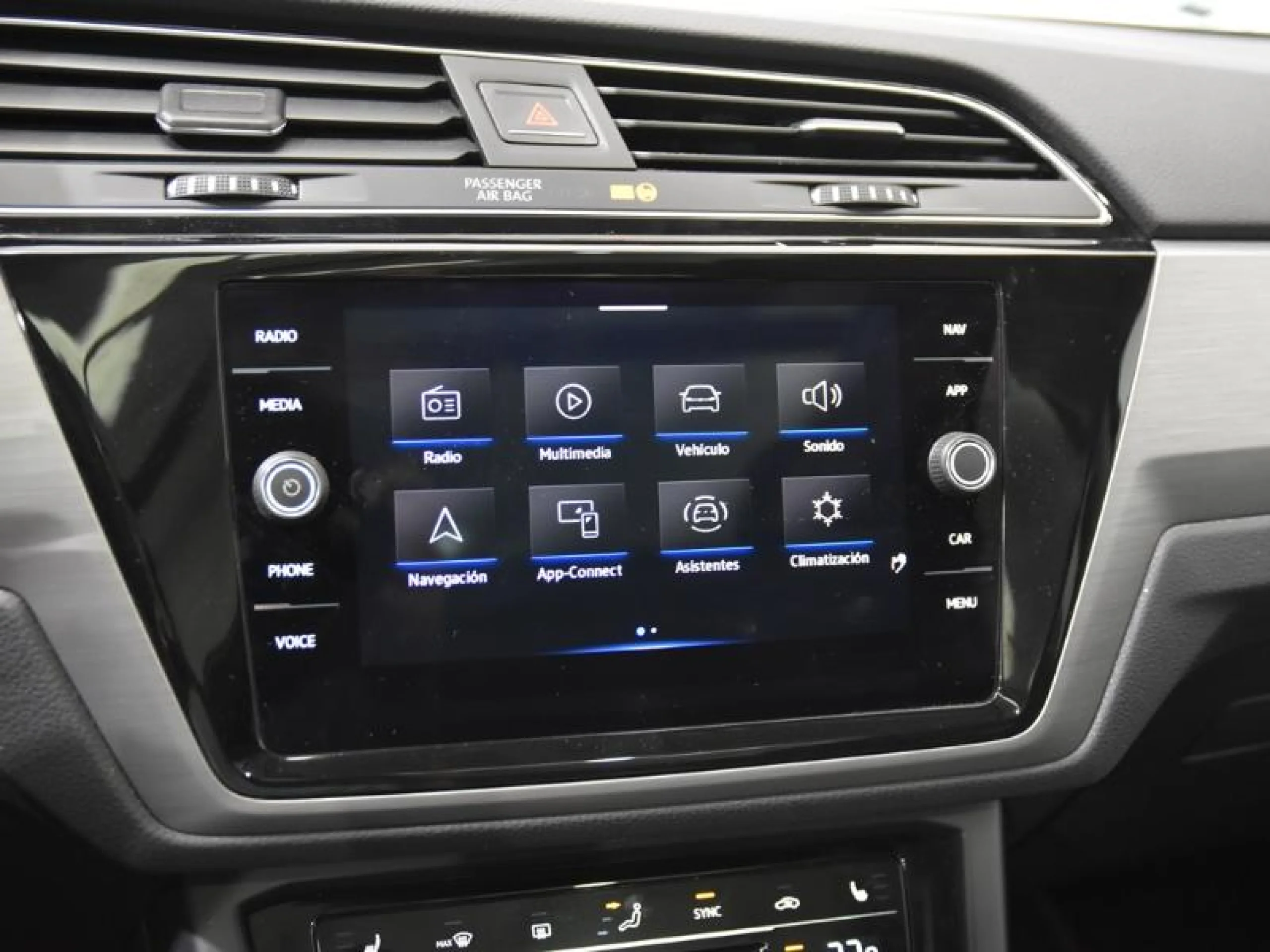 VOLKSWAGEN TOURAN LIFE 2.0 TDI 110KW (150CV) DSG - Foto 14