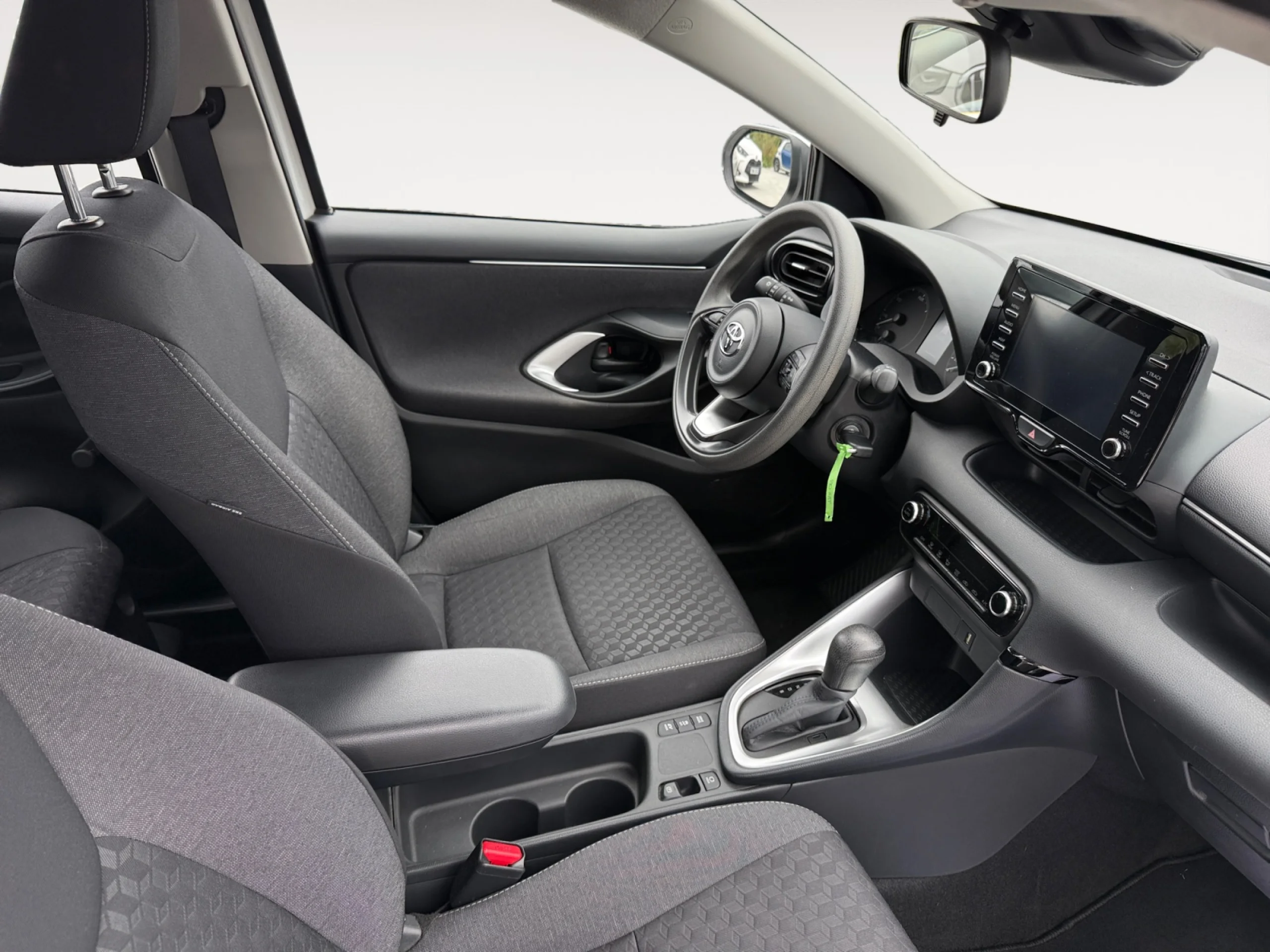 TOYOTA Yaris 1.5 120H ACTIVE TECH - Foto 5