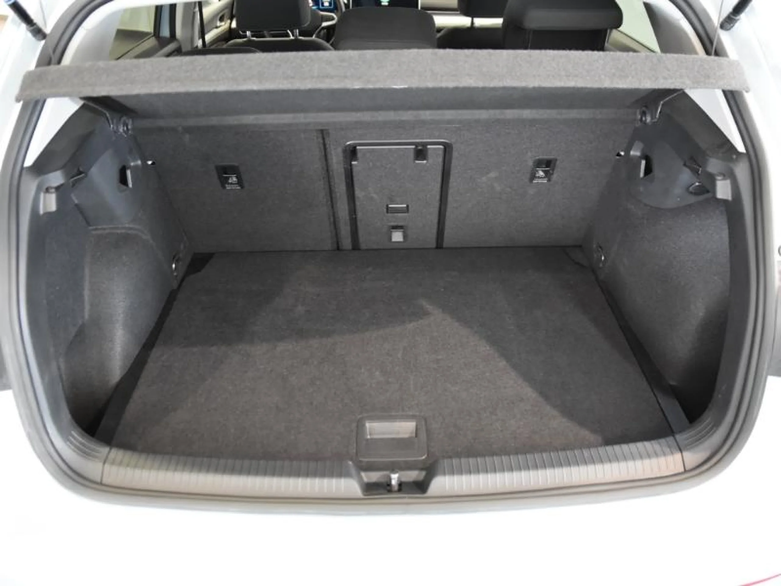 VOLKSWAGEN GOLF ··MÁS·· 1.5 TSI 85KW (115CV) - Foto 7