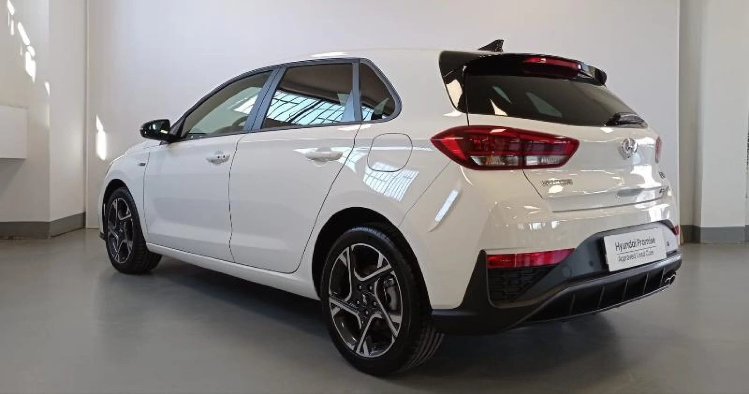 HYUNDAI I30 1.0 TGDI N LINE 120 CV - Foto 2