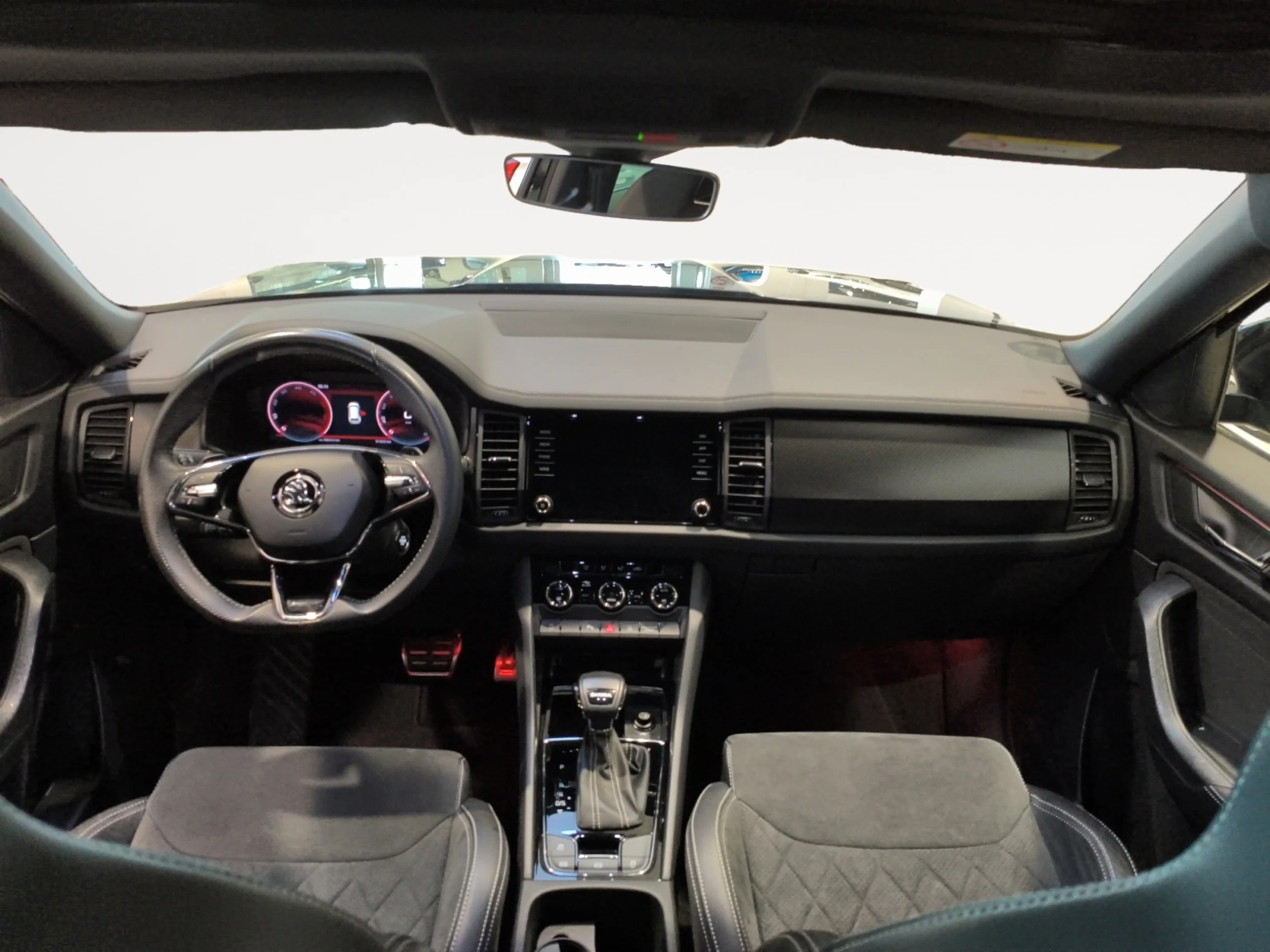 SKODA KODIAQ 2.0 TDI 110KW (150CV) DSG 4X2 SPORTLINE - Foto 10