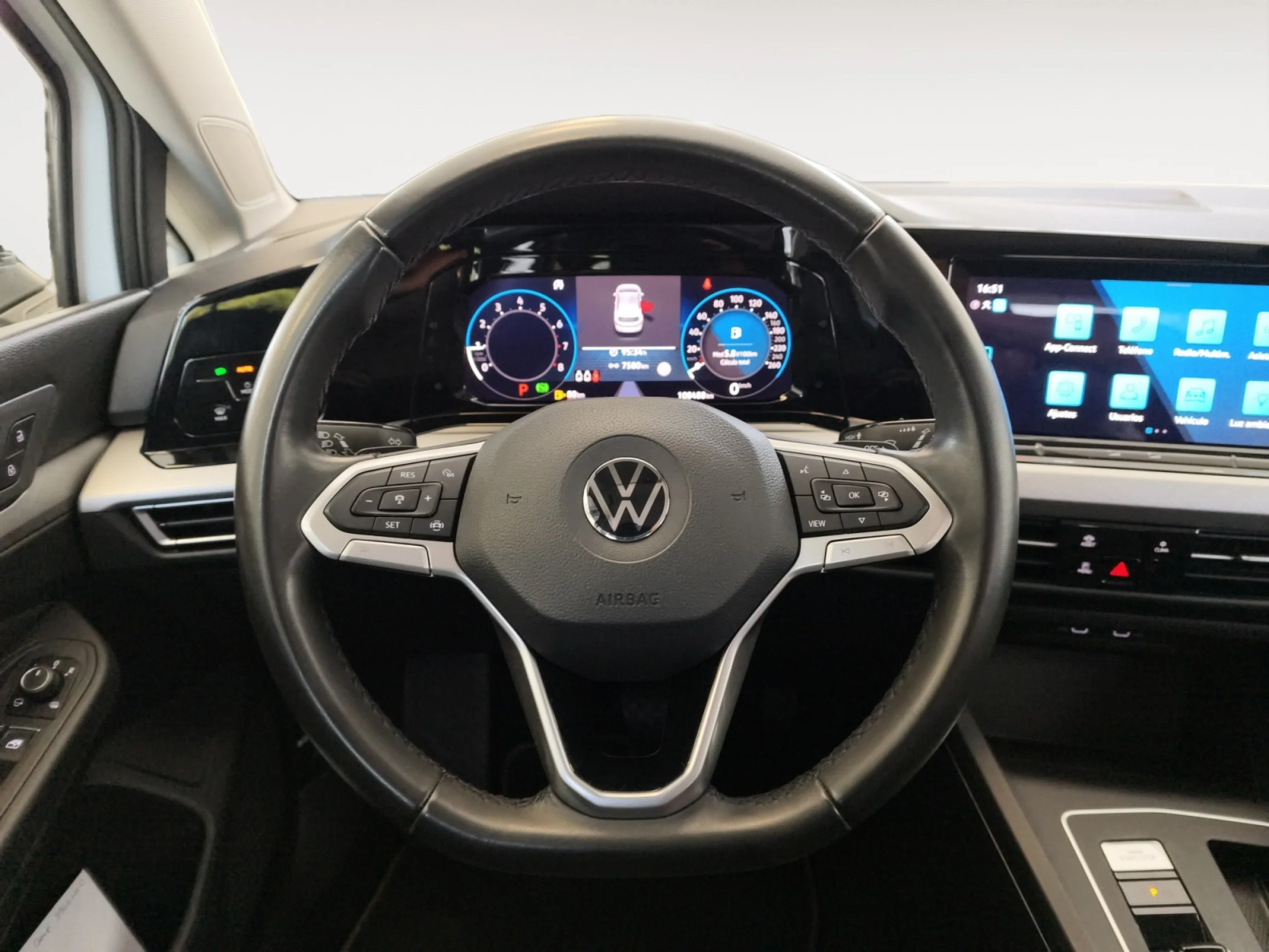 VOLKSWAGEN GOLF LIFE 1.0 ETSI 81KW (110CV) DSG - Foto 11