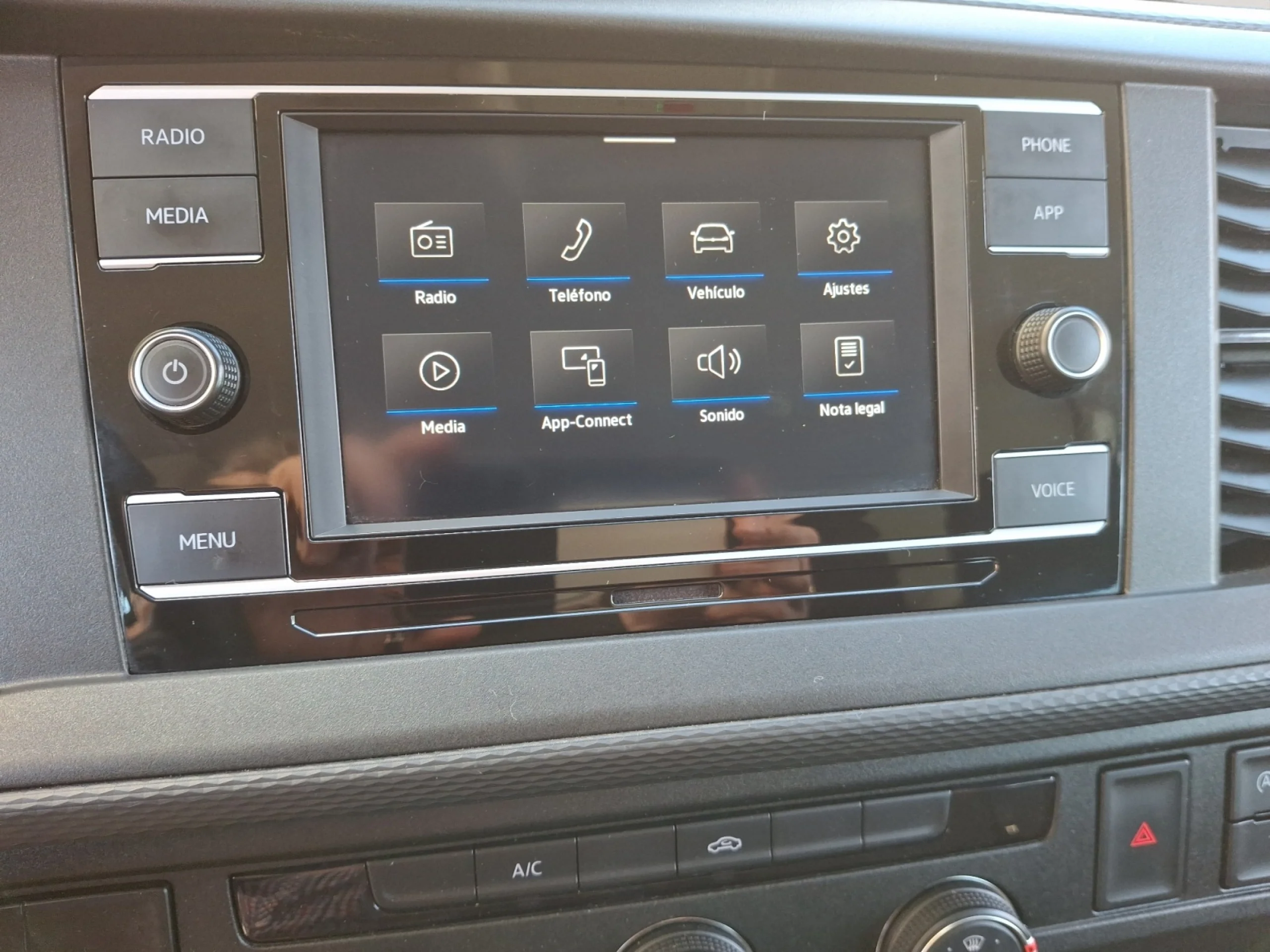 VW COMERCIALES Transporter TRANSPORTER 6.1 FURGSN BATALLA LARGA 2.0 TDI 110 KW (150 CV) 6 VEL. 2.800 - Foto 11