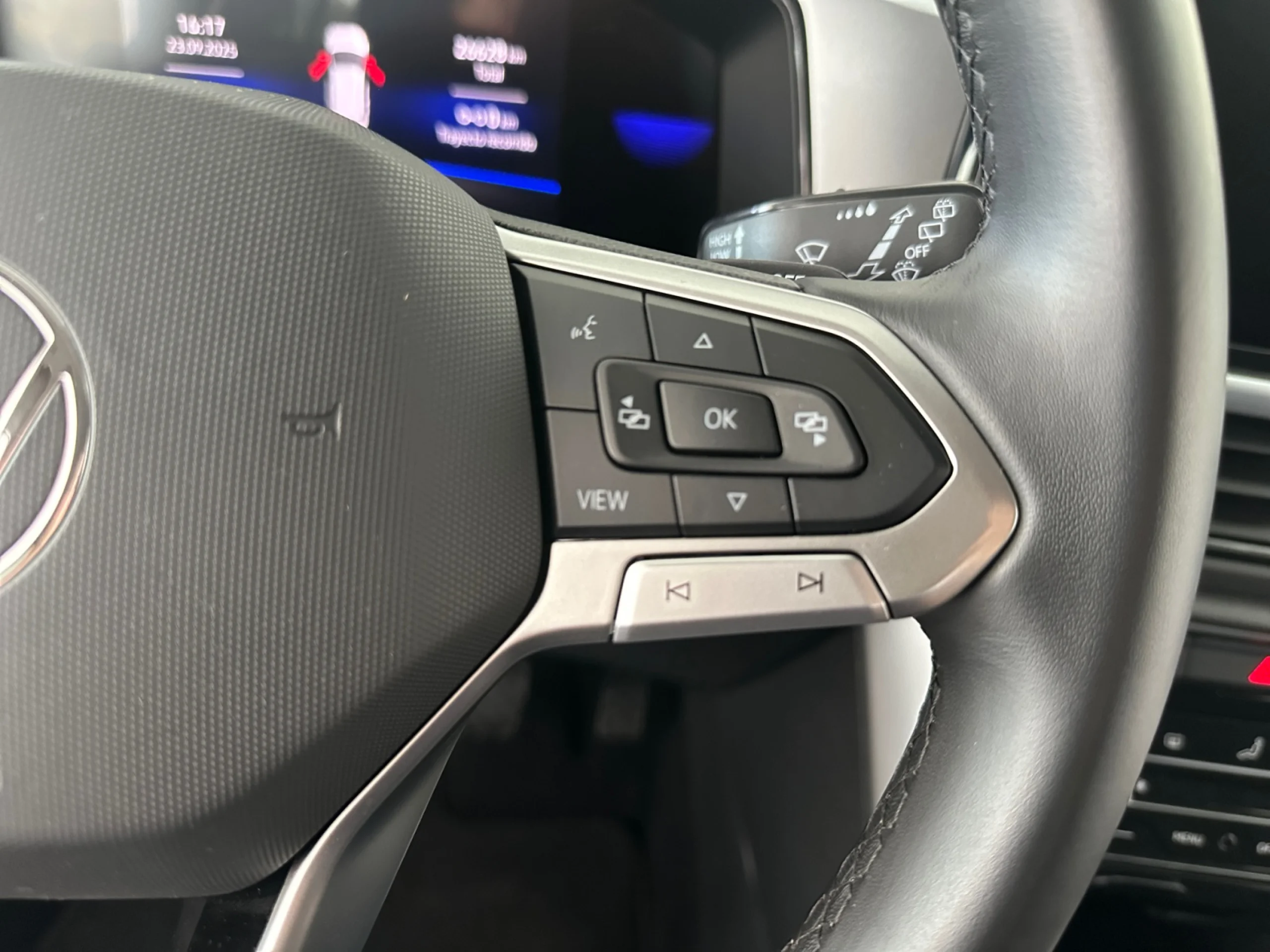 VOLKSWAGEN T ROC T ROC M S 2.0 TDI 110 KW (150 CV)  AUTOM TICO DSG 7 VEL. - Foto 10