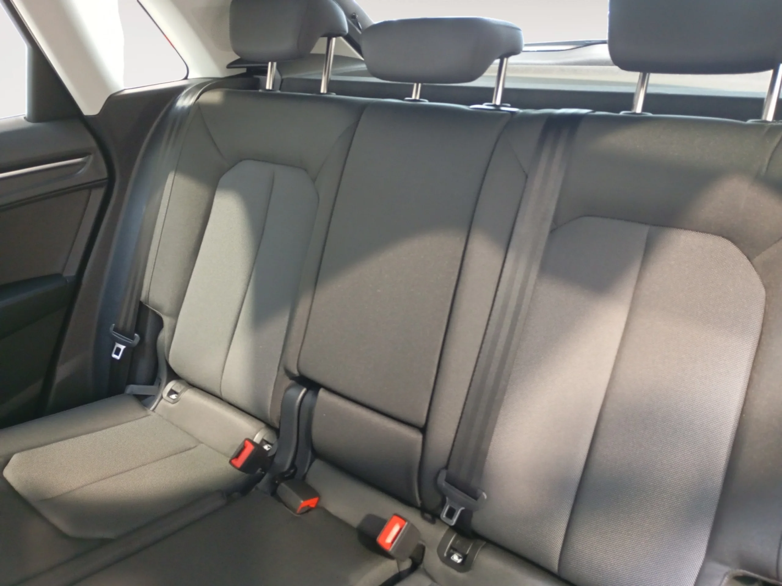 AUDI Q3 ADVANCED 35 TDI 110KW (150CV) S TRONIC - Foto 6