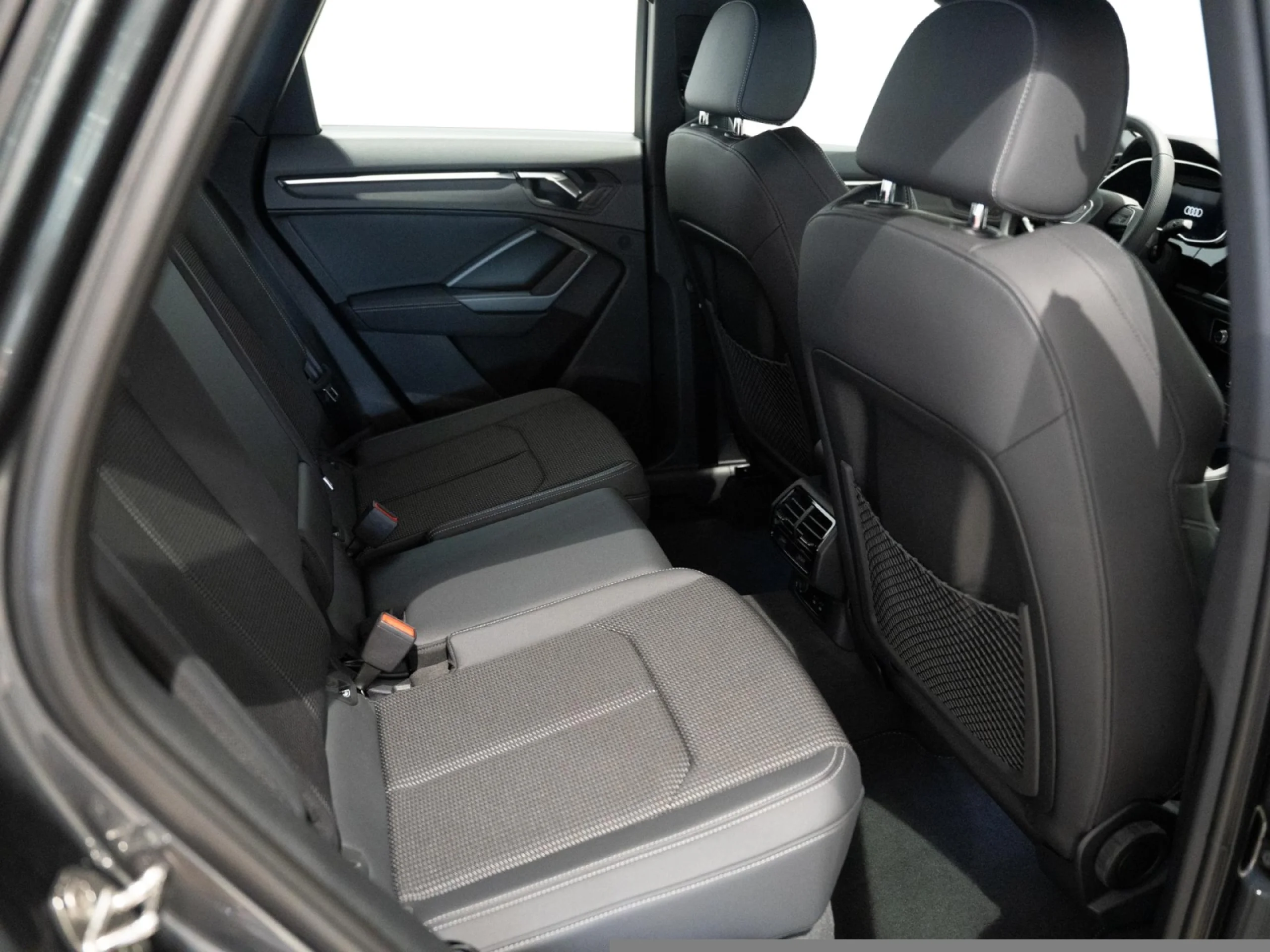 AUDI Q3 S LINE 35 TDI 110KW (150CV) S TRONIC - Foto 8