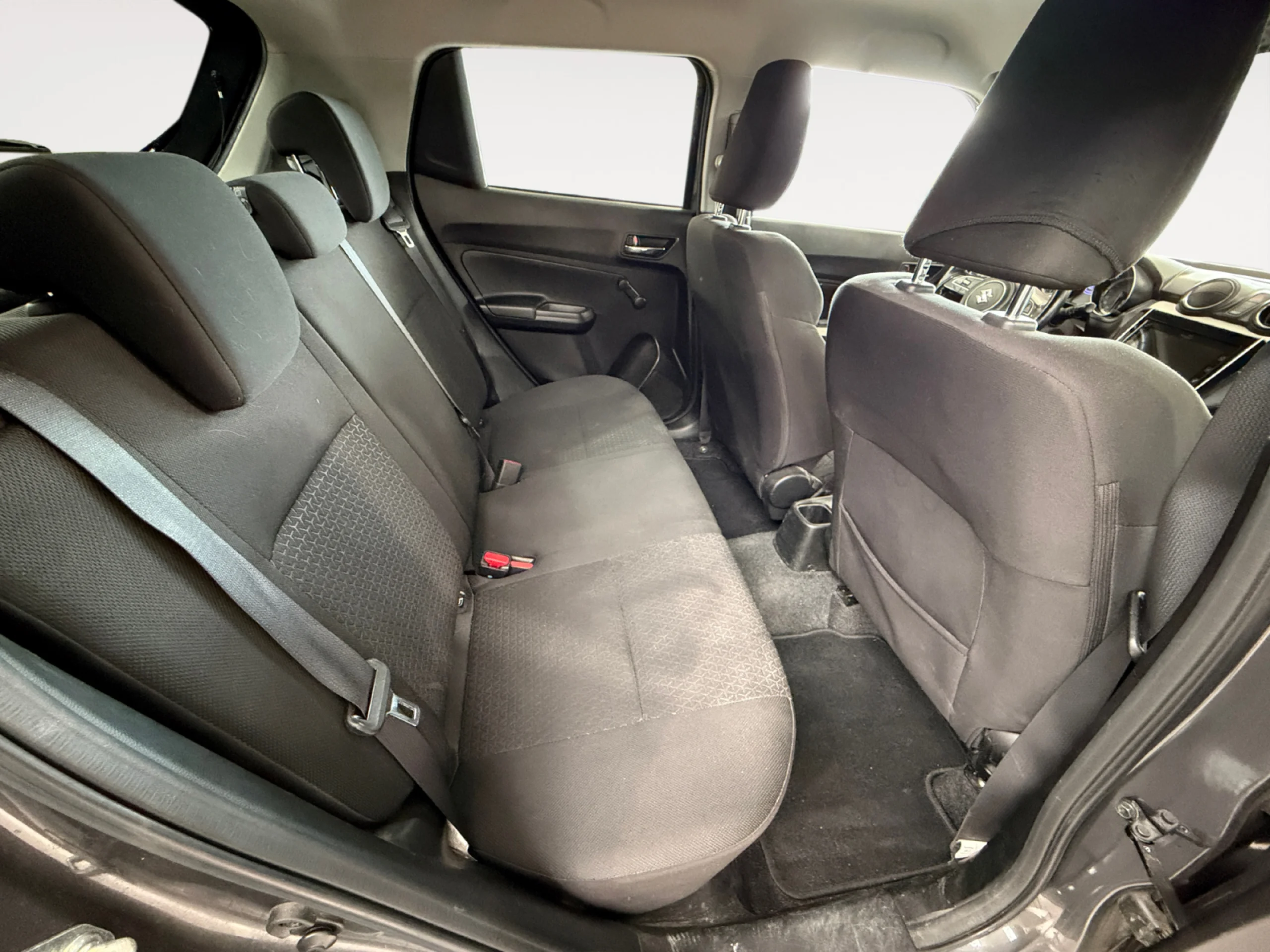 Suzuki SWIFT 1.2 GLE MILD HYBRID - Foto 6