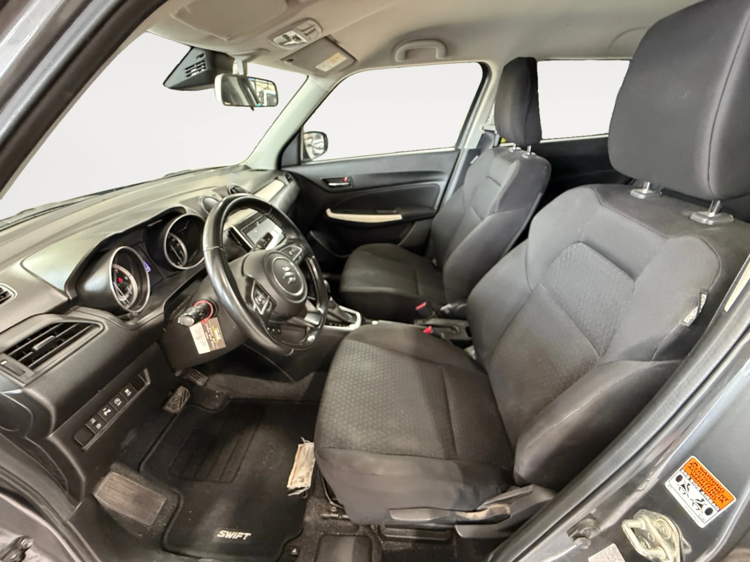 Suzuki SWIFT 1.2 GLE MILD HYBRID - Foto 23