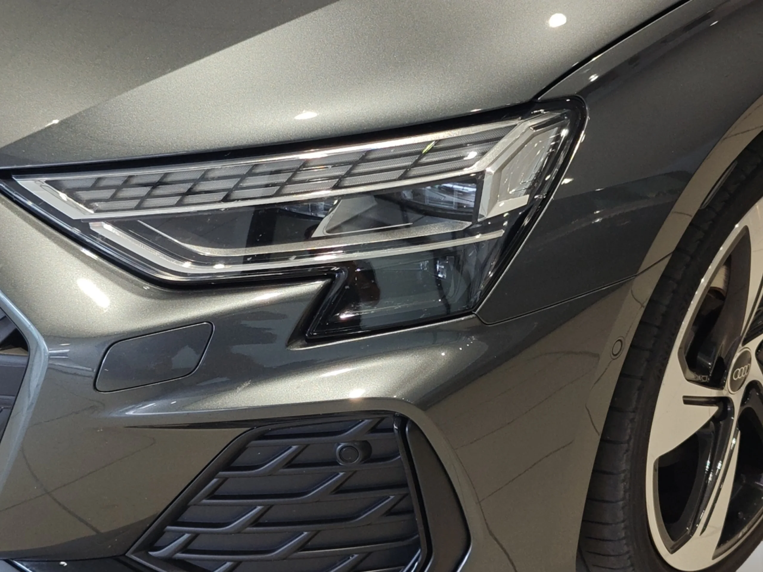 AUDI A3 SEDAN S LINE 35 TFSI 110KW S TRONIC - Foto 5